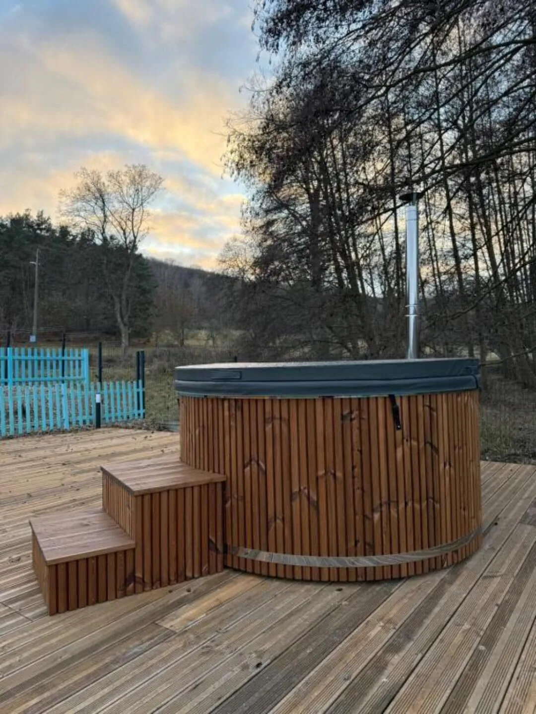 Turkusowa Osada - family resort - domki, basen, balia pod Międzyzdrojami – Wapnica, Polonia