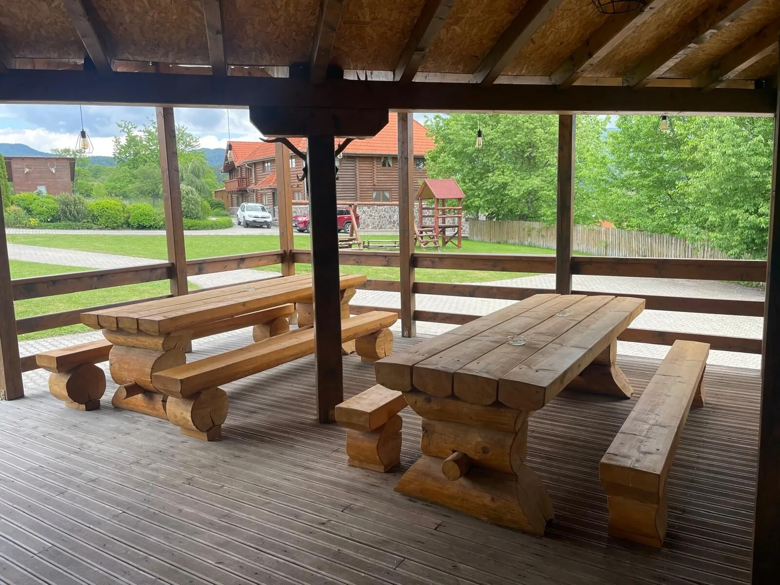 Vila Honor House Izvoare – Izvoare, România