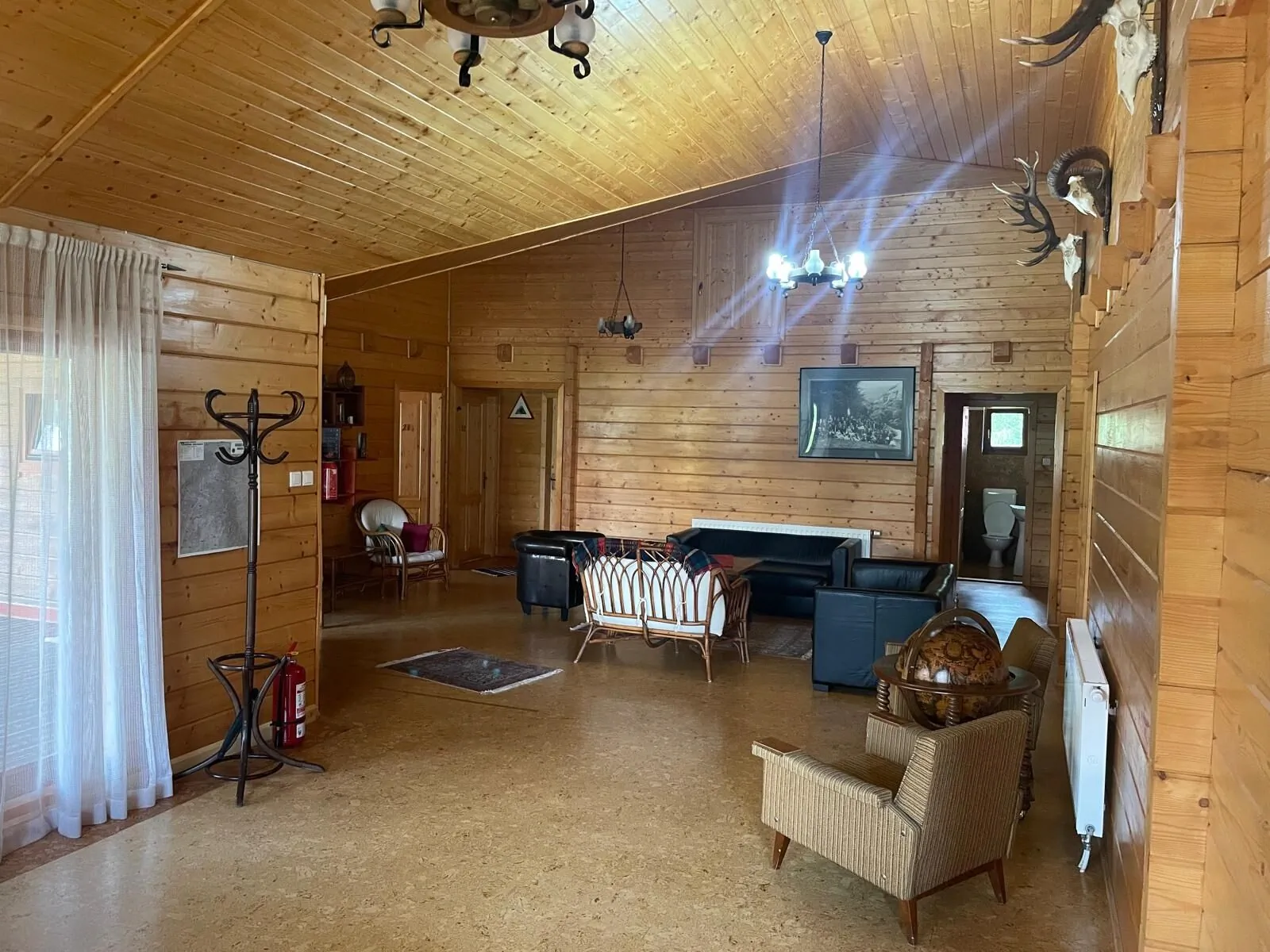 Vila Honor House Izvoare – Izvoare, România