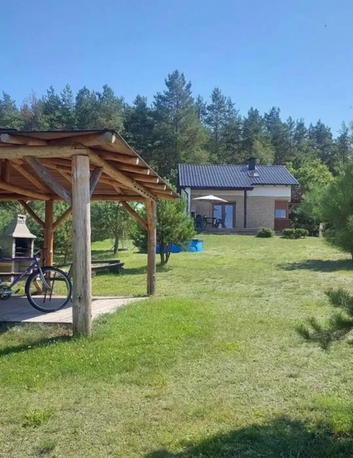 Dom pod lasem Stary Sumin – Cekcyn, Polonia