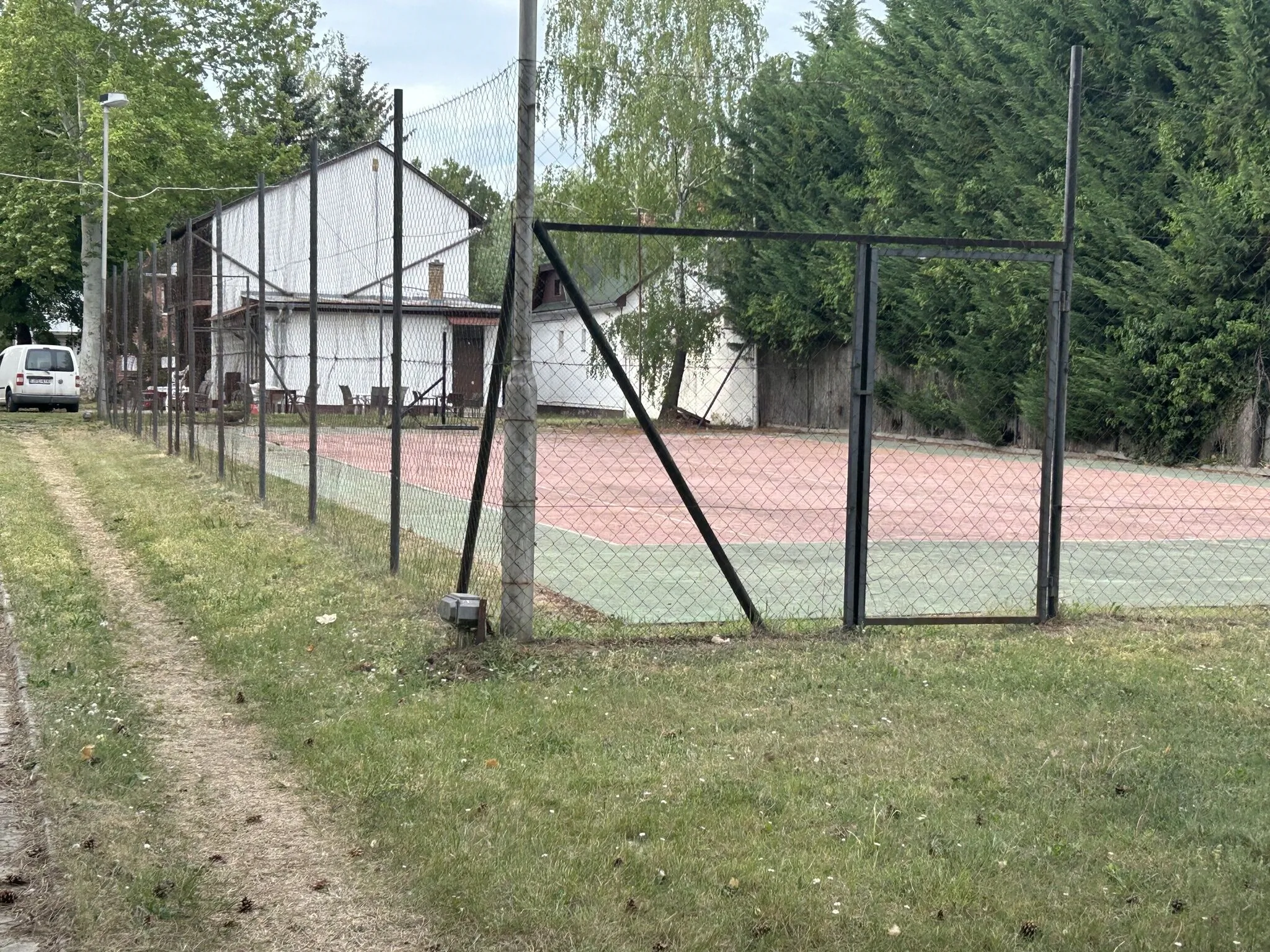 Fenyő Liget Vendégház Balatonlelle – Balatonlelle, Ungaria
