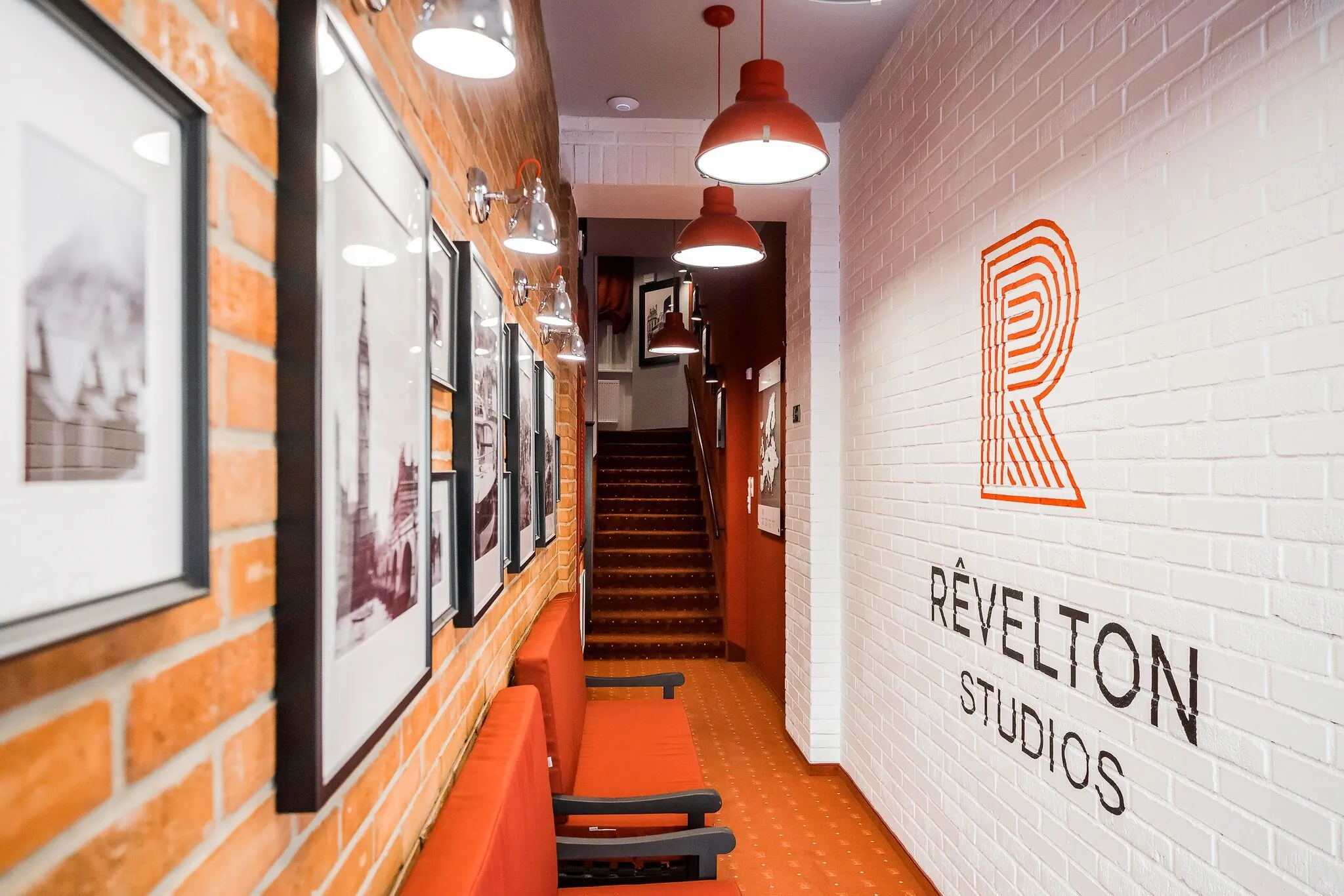 Revelton Studios Karlovy Vary – Karlowe Wary, Czechy