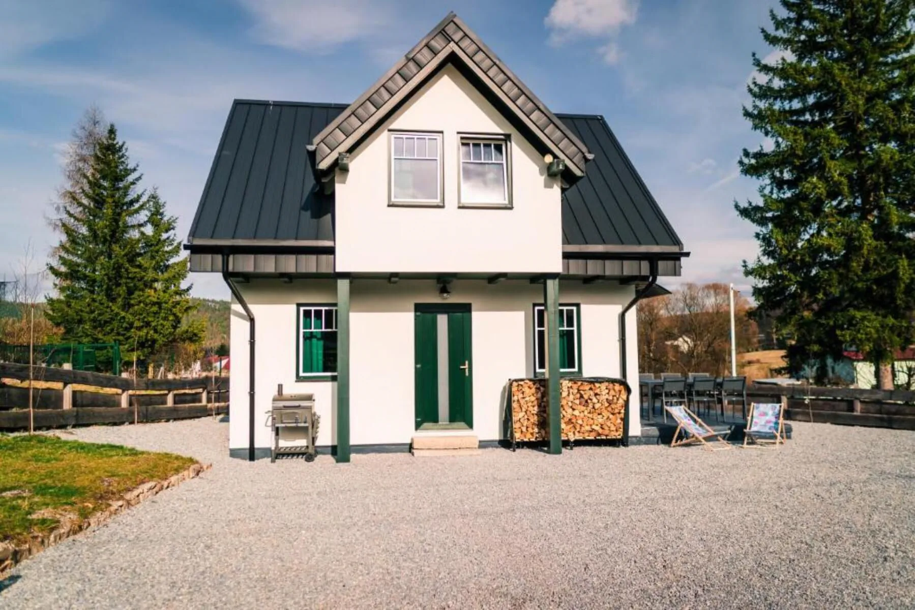 Domek Skowronek Zielony Szczytna - foto 1