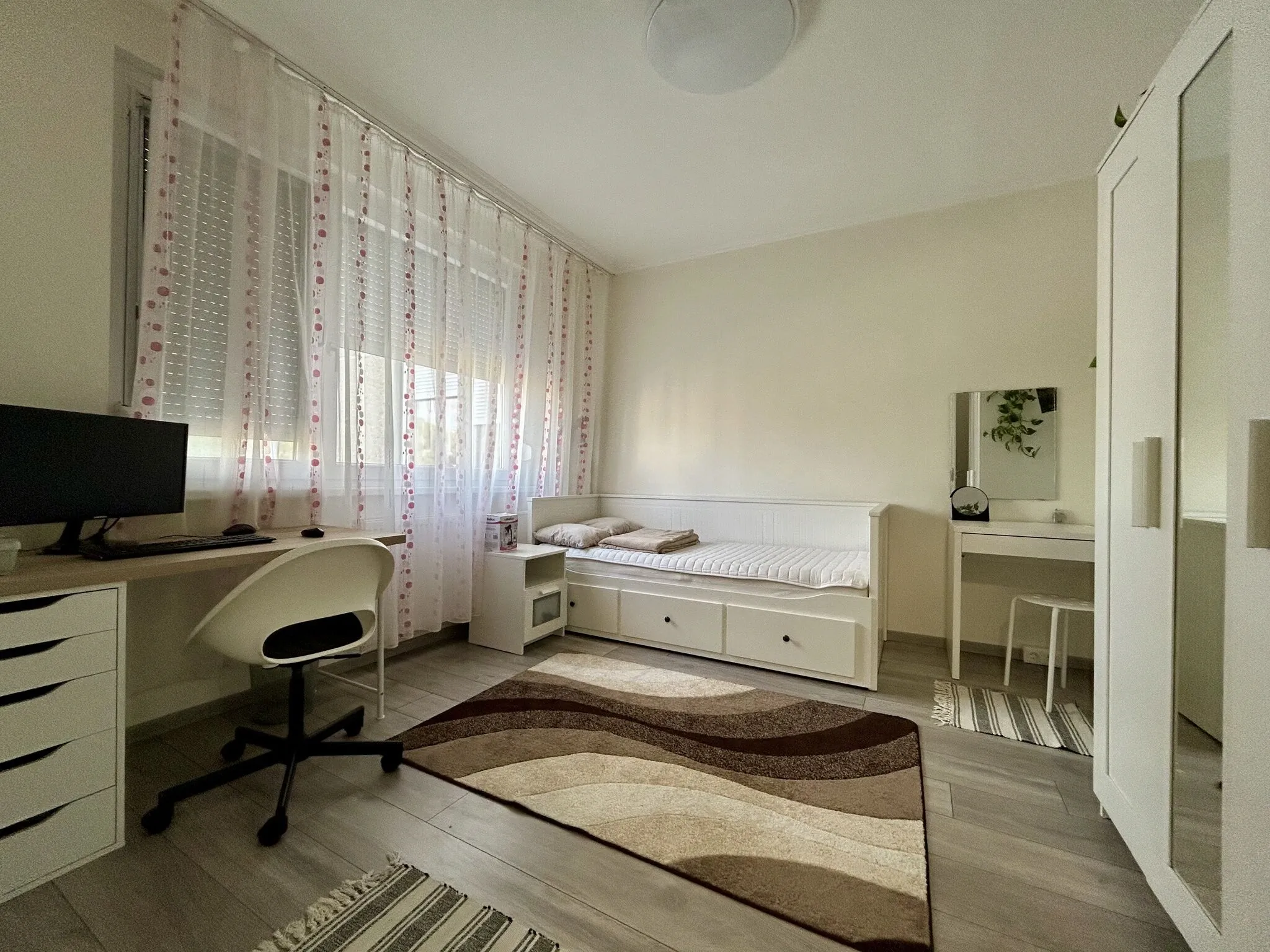 Tulipán Apartman Csongrád – Ciongrad, Ungaria