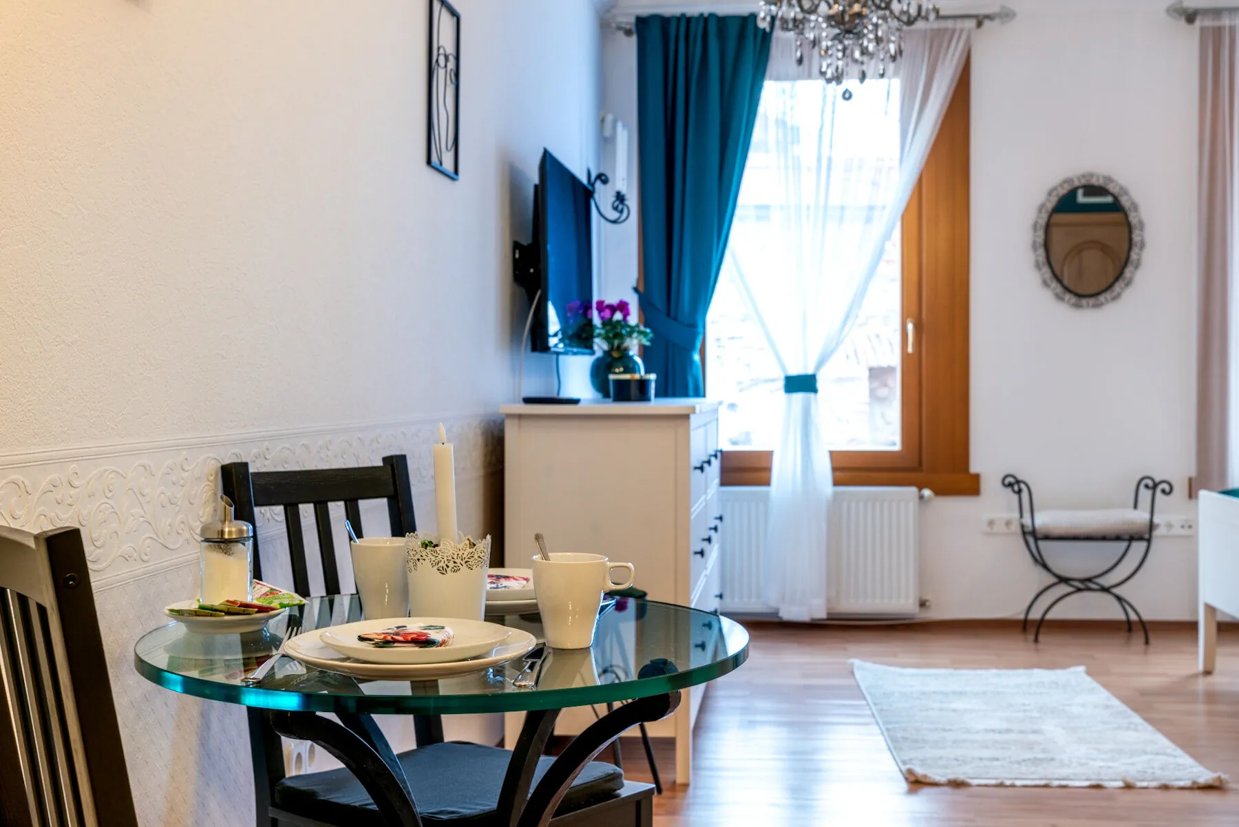 Romantic Studio with Secret Garden Budapest – Budapesta, Ungaria