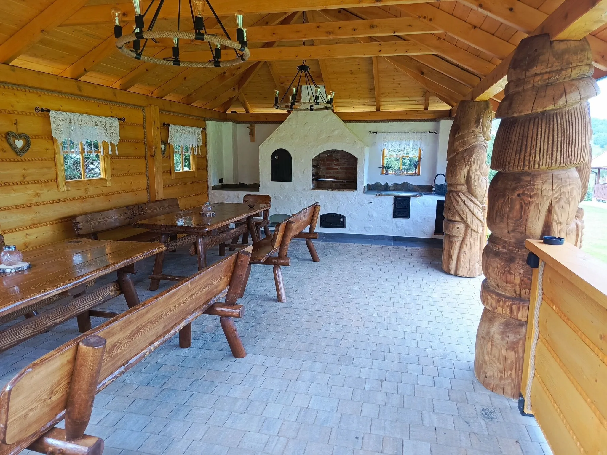 Apartamenty, pokoje z KLIMATYZACJĄ - Drozdówka Solina – Solina, Polonia