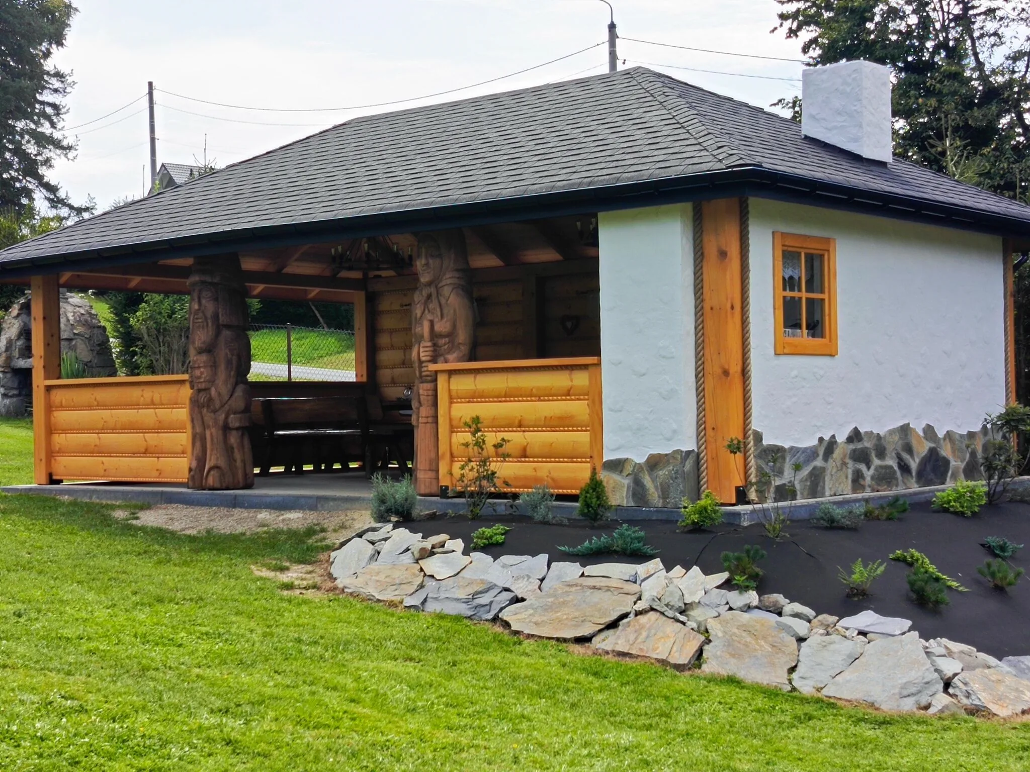 Apartamenty, pokoje z KLIMATYZACJĄ - Drozdówka Solina – Solina, Polonia
