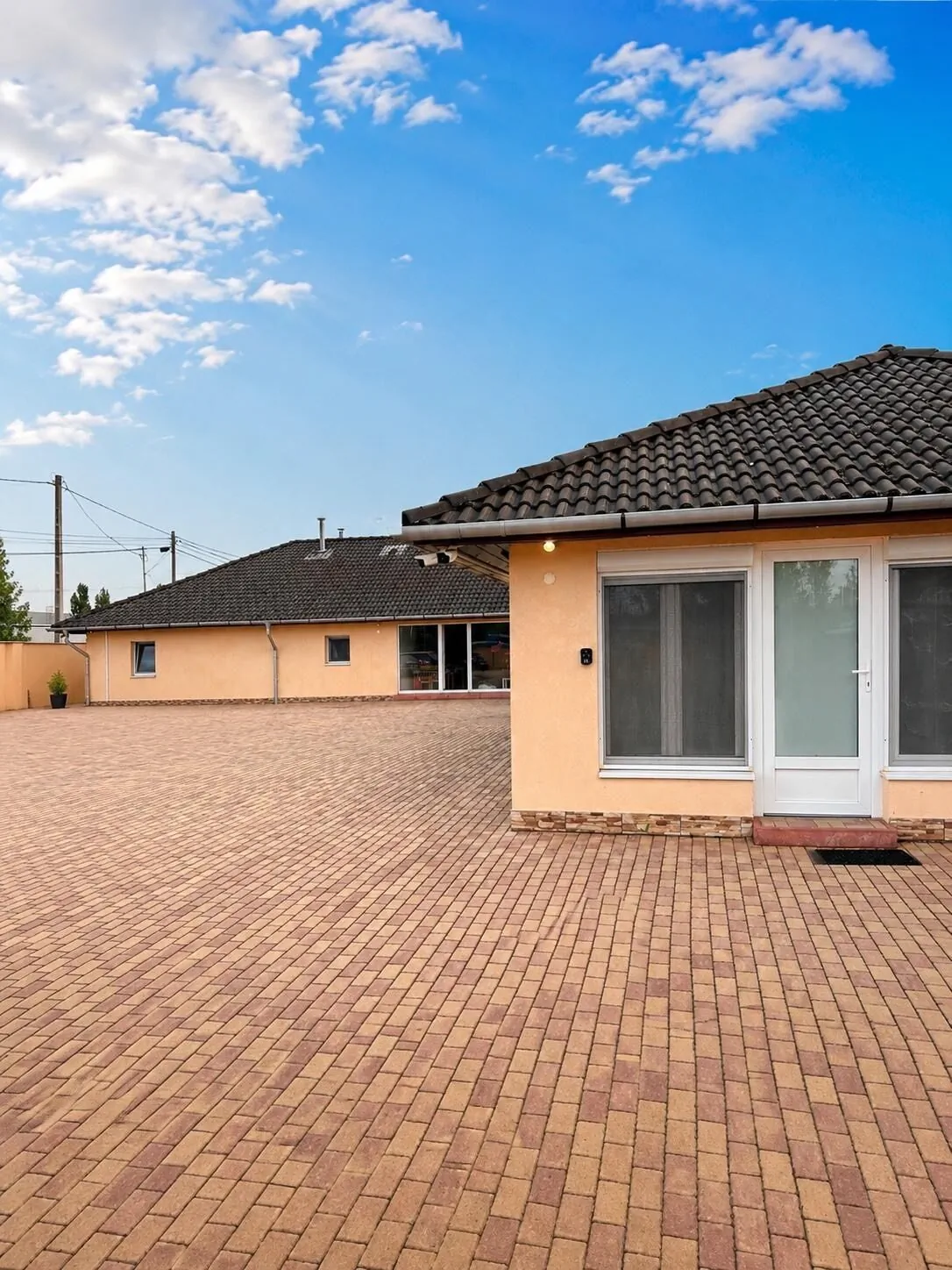 Silver Airport Parking & Apartments Vecsés – Vecsés, Ungaria
