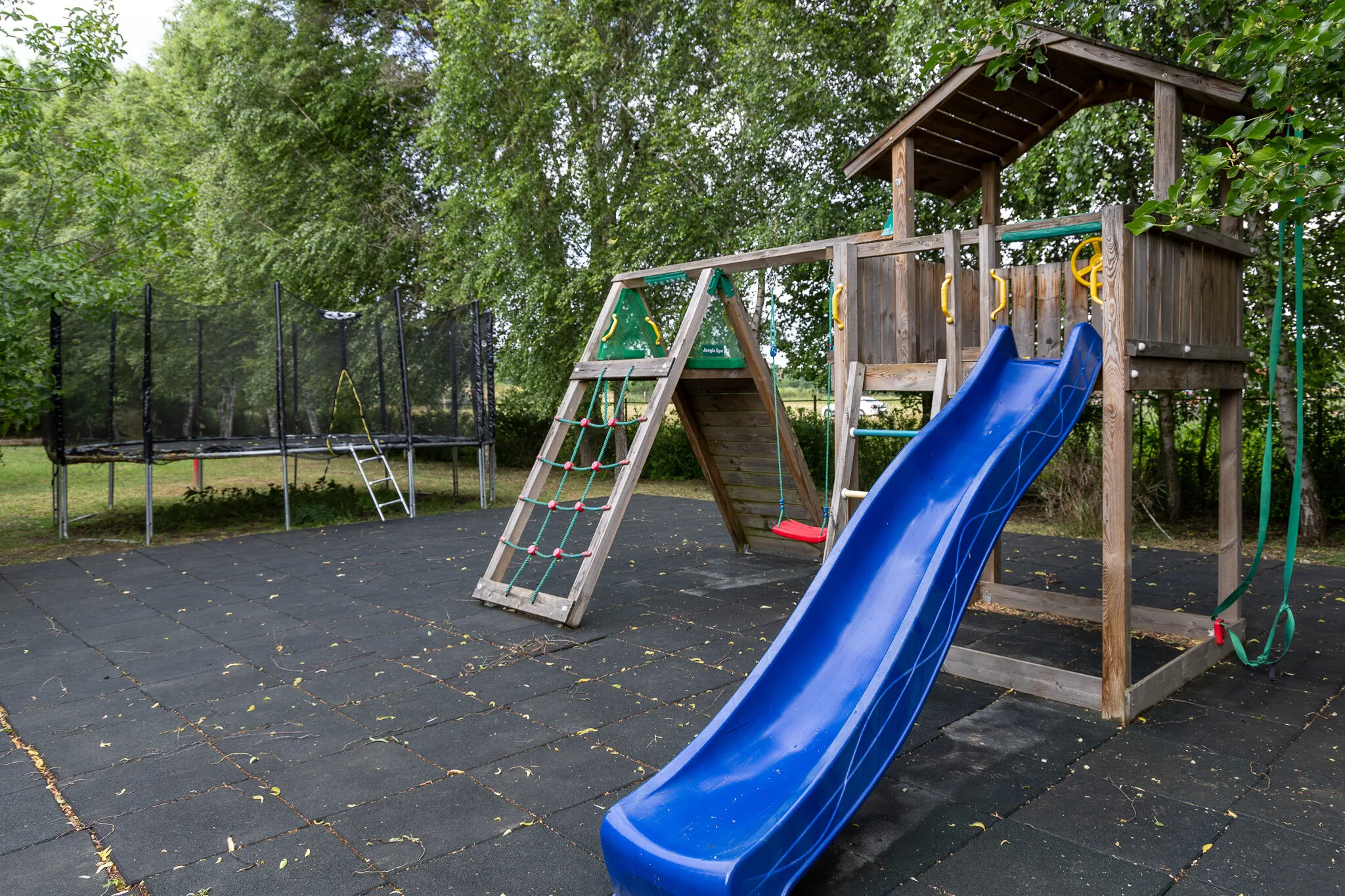 Pensiunea Complex Turistic Suatu – Suatu, Rumunsko