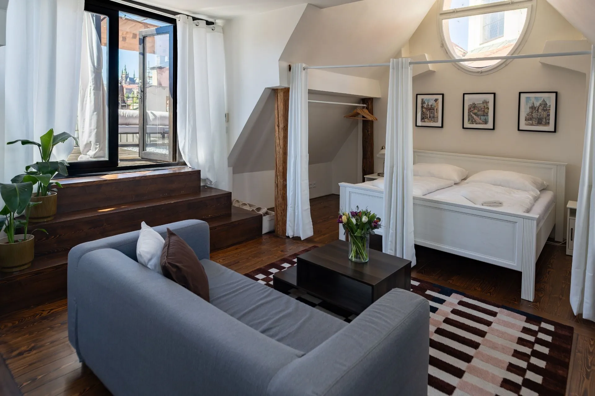 Oldtown Rooftop Apartment Near Charles Bridge – Praha, Česká republika