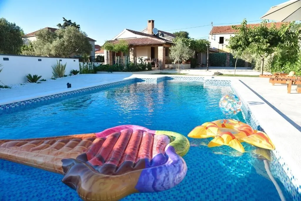 Family Friendly House With A Swimming Pool Debeljak, Zadar - 25720 Debeljak - foto 6