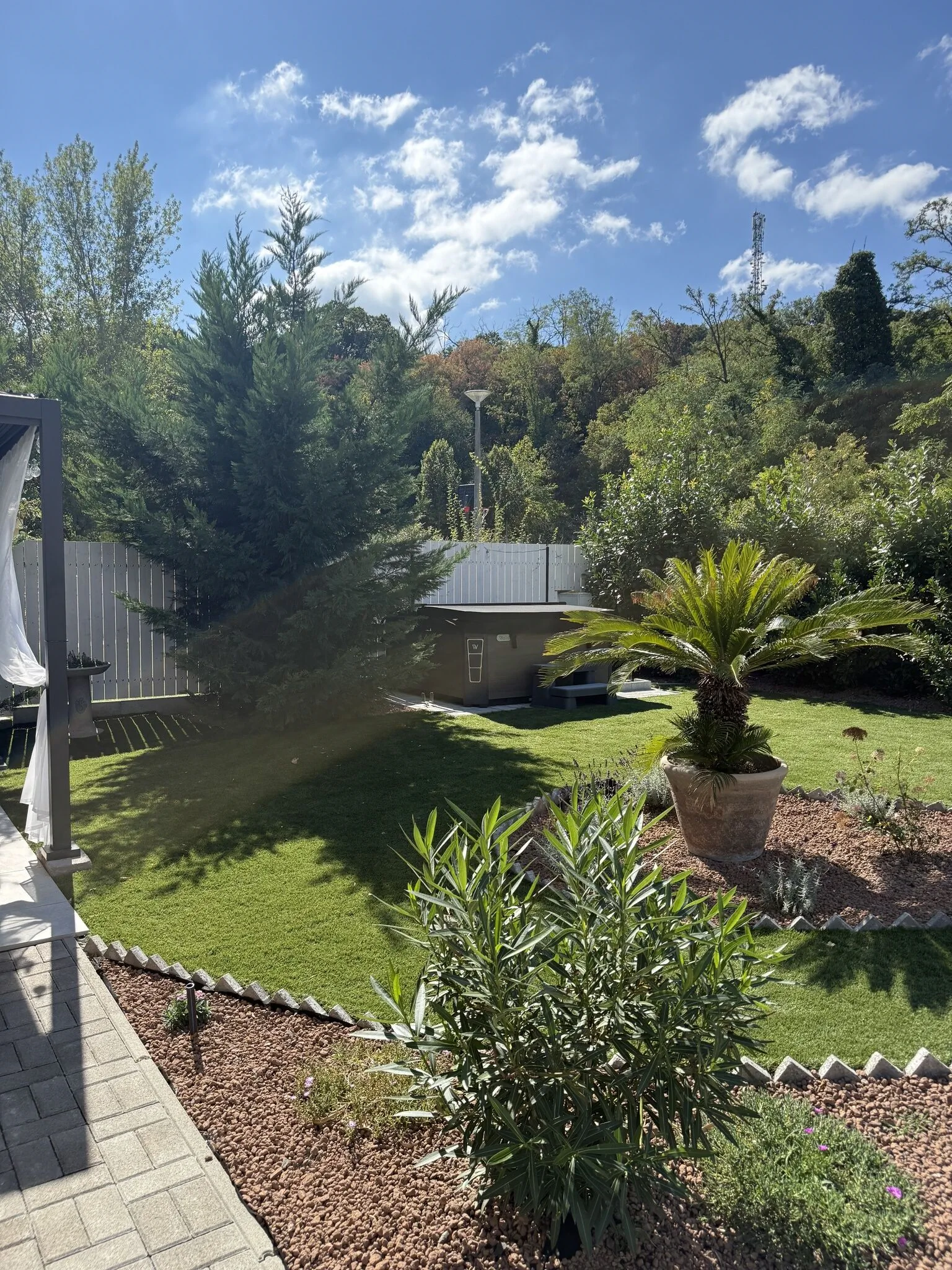 Fehér Lótusz Apartmanház Balatonföldvár - foto 10