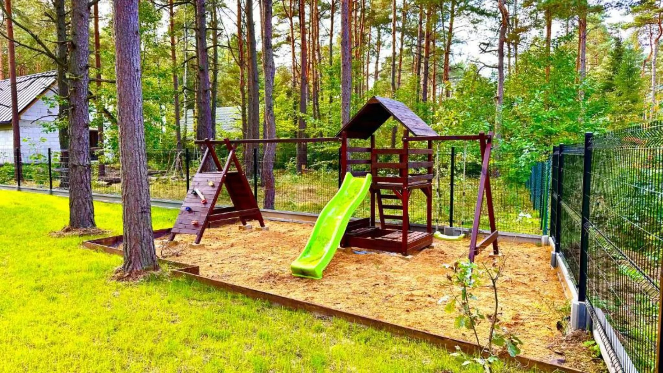 Domek na Jurze Huta Szklana – Huta Szklana, Polonia