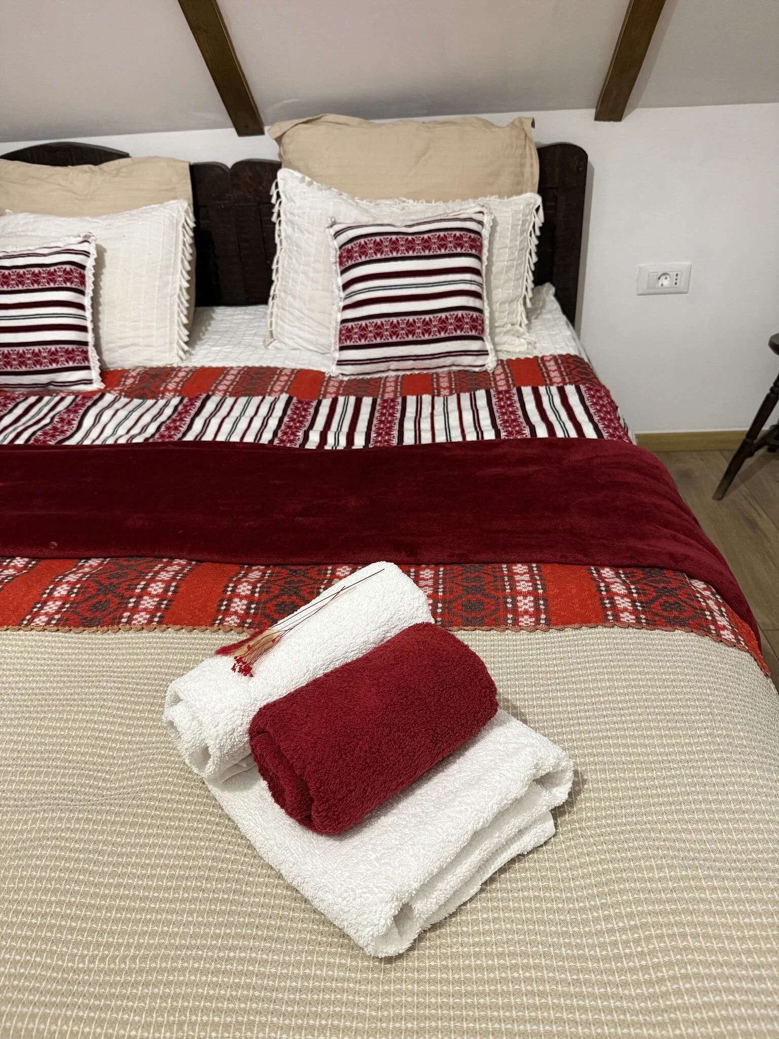 Casa Ili House, Home & Retreat Cehal – Cehal, România