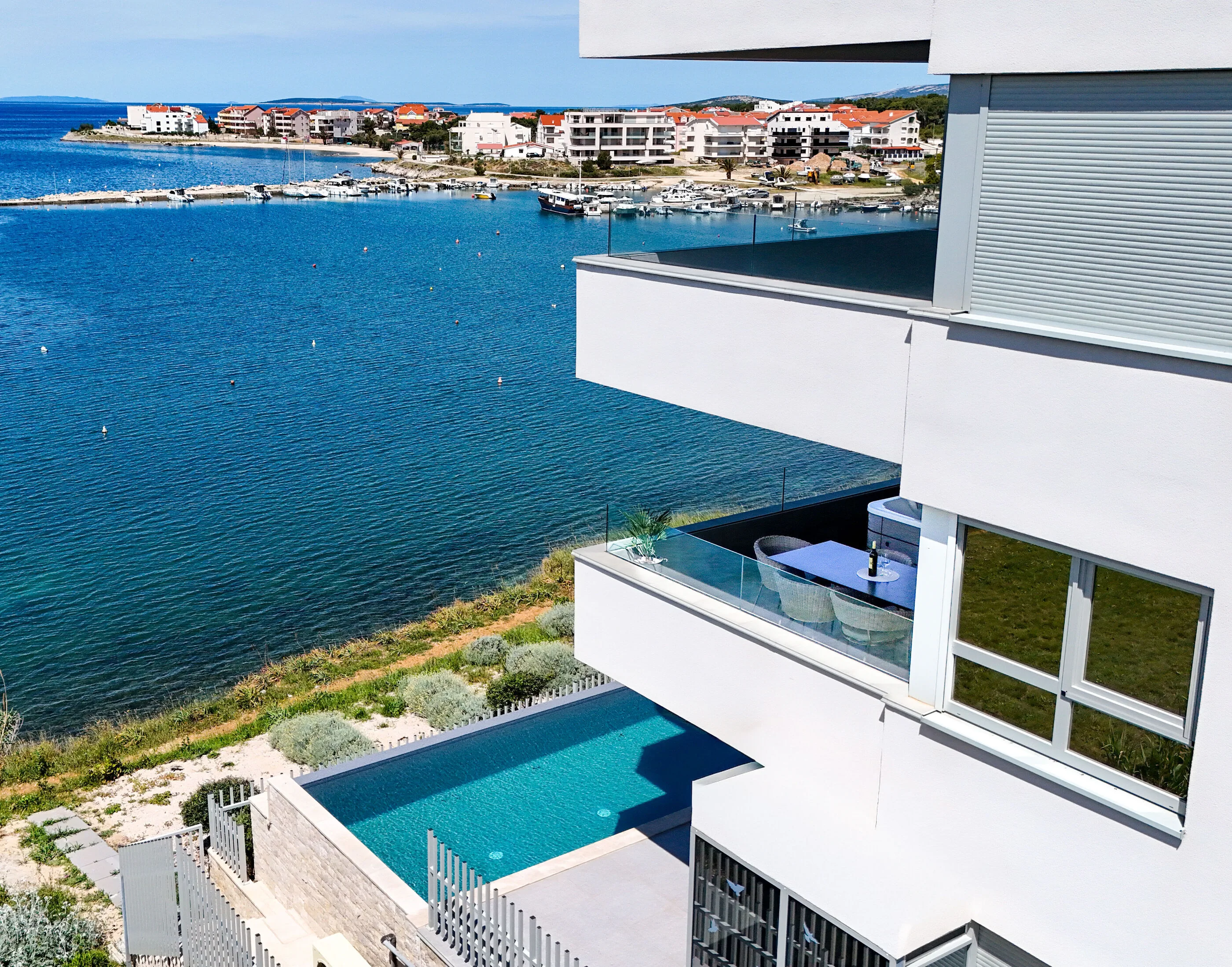 Apartment Luxury Beachfront Jacuzzi Suite with Sea View Povljana – Povljana, Chorvatsko