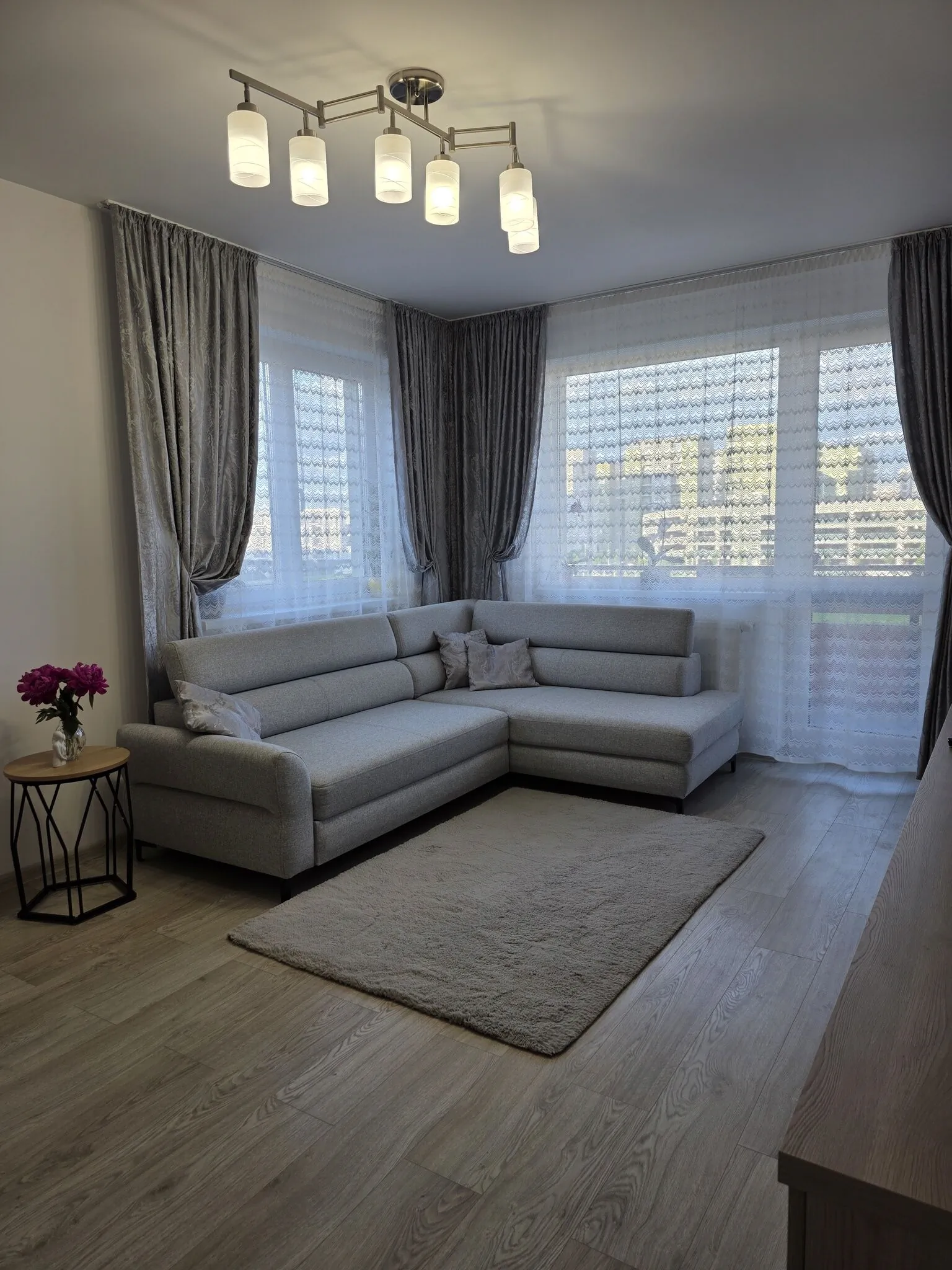 Kyf Apartment Brașov – Brașov, România
