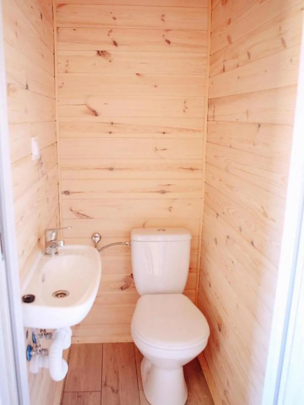 Domki Apartamentowe Dalia Sarbinowo – Sarbinowo, Polonia