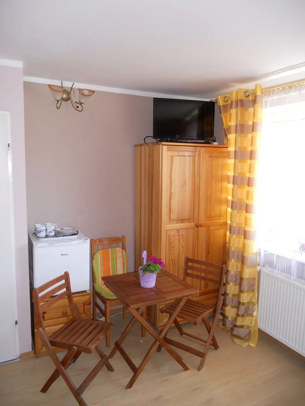 Pokoje Gościnne Zacisze 8 Rowy - foto 3