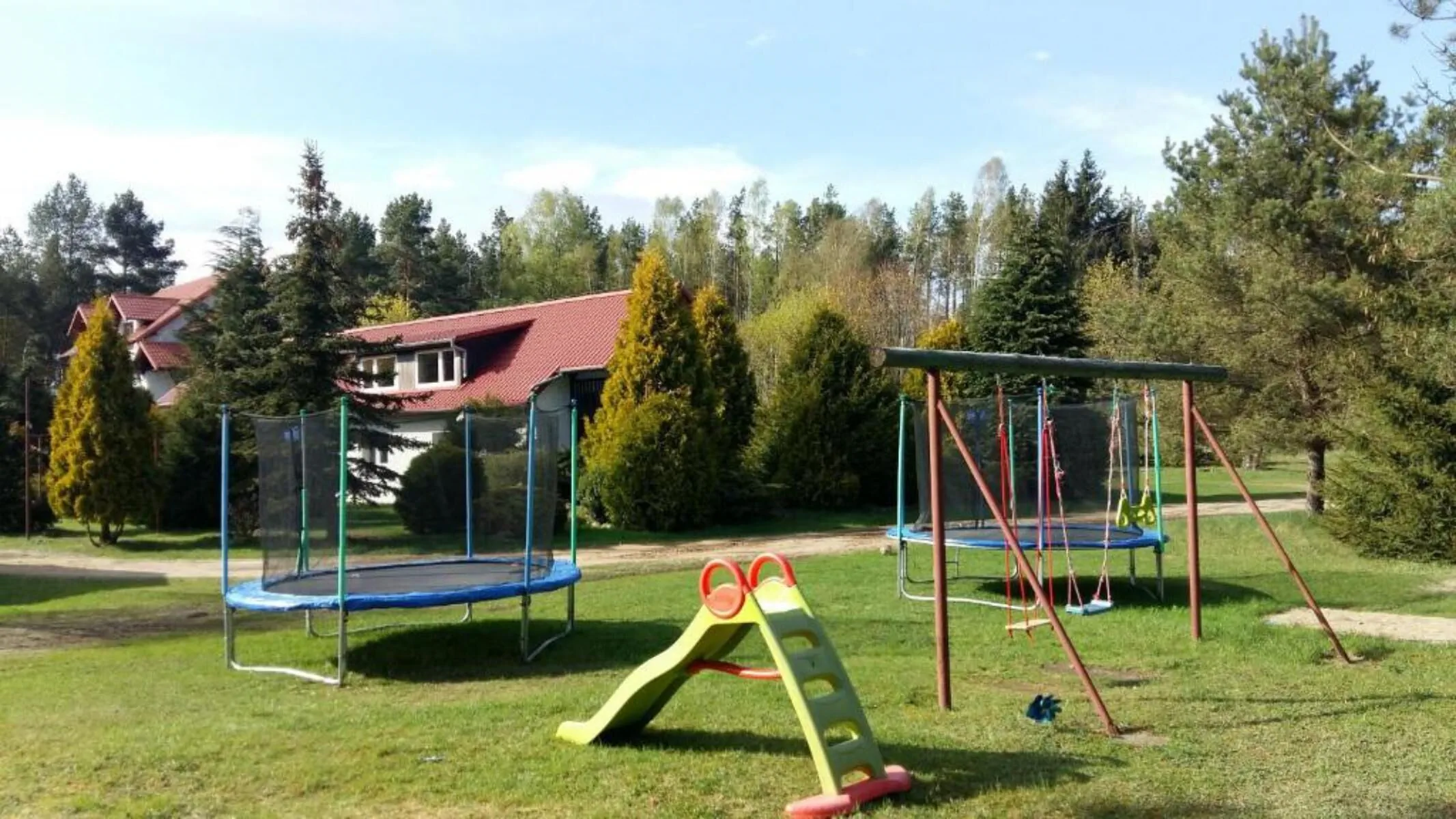 Agroturystyka Pod Klonem Wąglikowice – Wąglikowice, Polonia