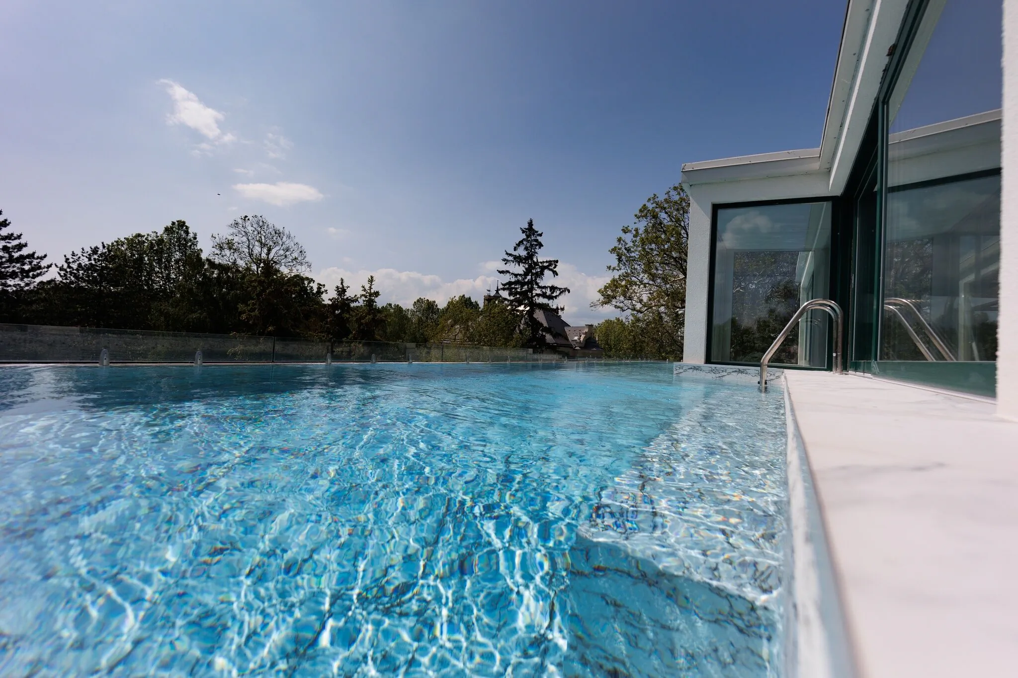 Villa Bauhaus Wellness Apartman 106 Siófok – Siófok, Węgry