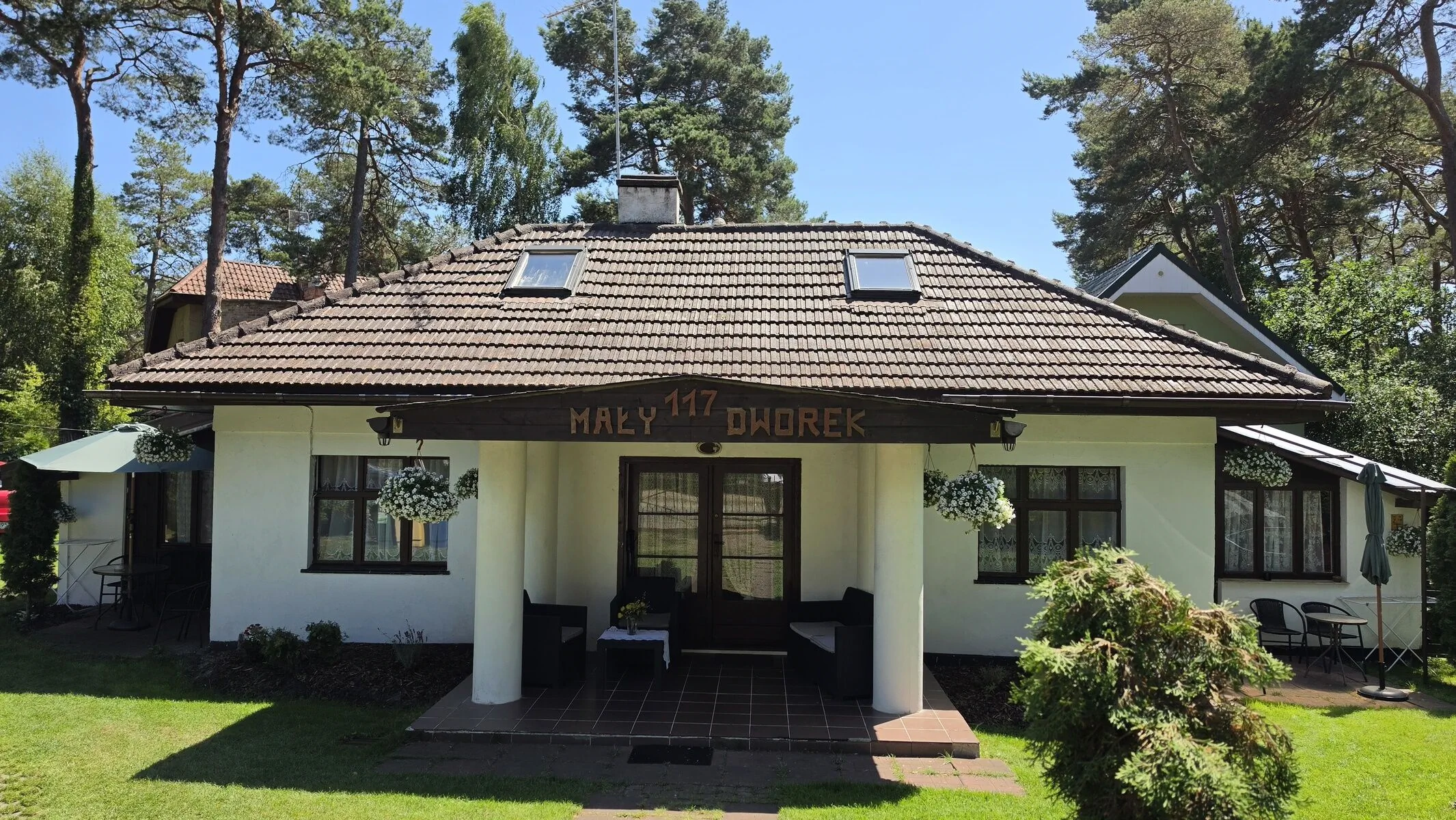 Dom Gościnny MAŁY DWOREK – Pobierowo, Polonia
