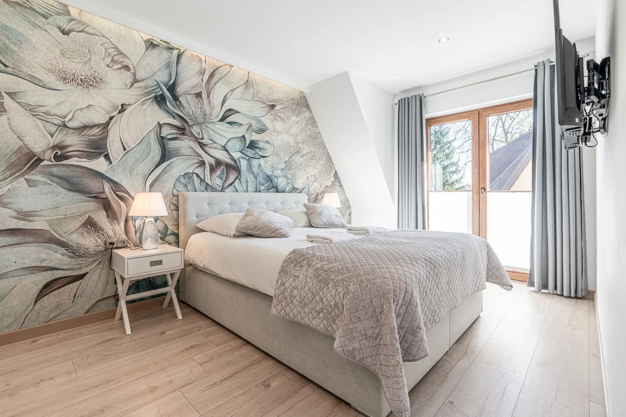 Gąsienica Apartamenty Queen z Jacuzzi Zakopane – Zakopane, Polonia