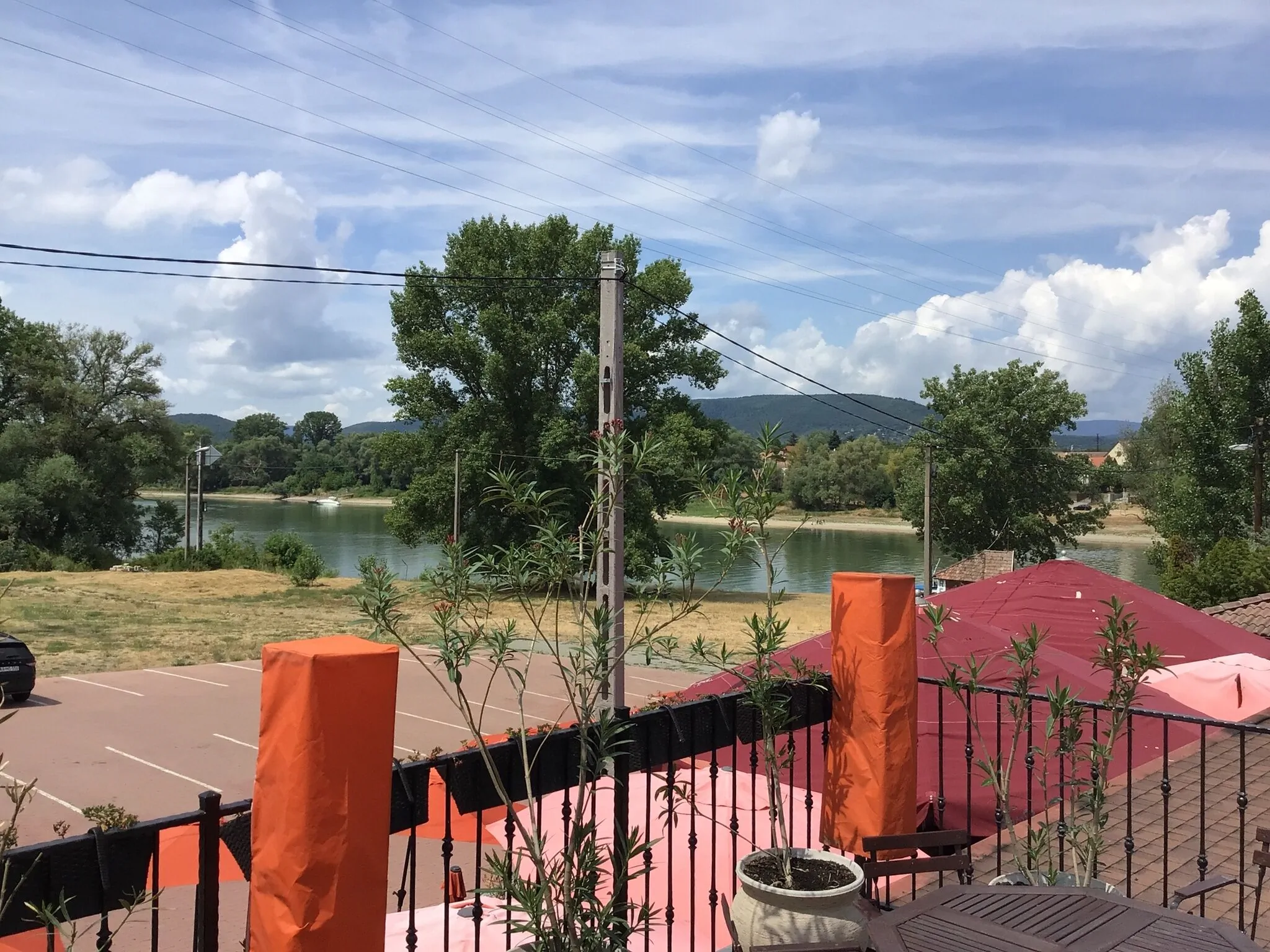 Gondűző Fészek Apartman Dunabogdány – Dunabogdány, Ungaria