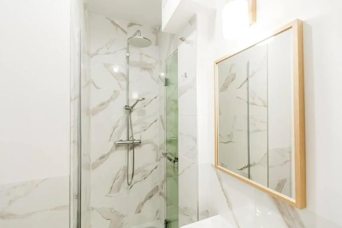 Krucza City Center Apartment by StayFirst Warszawa – Varșovia, Polonia