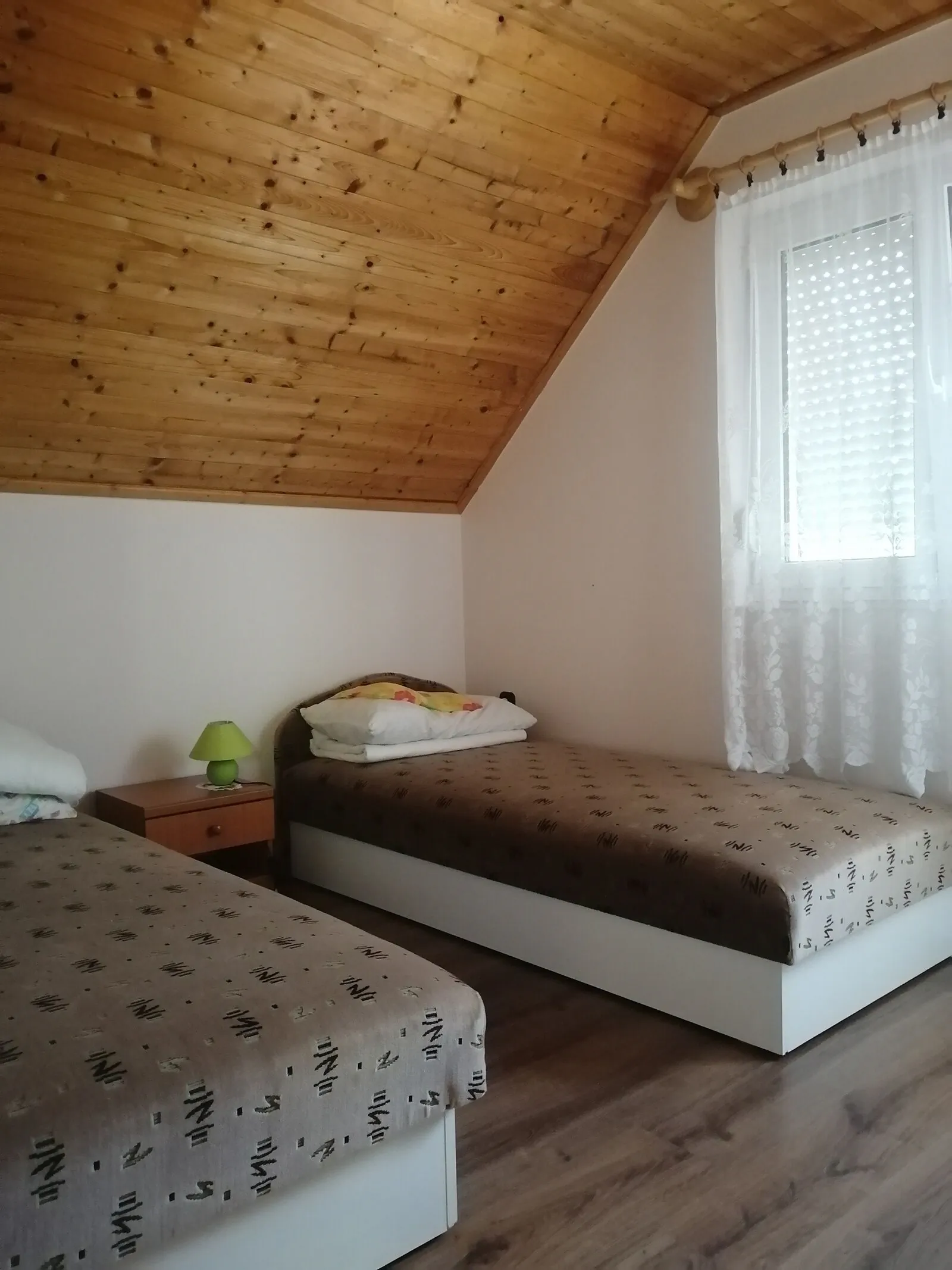 Rózsás Nyaralóház Balatonmáriafürdő – Balatonmáriafürdő, Ungaria