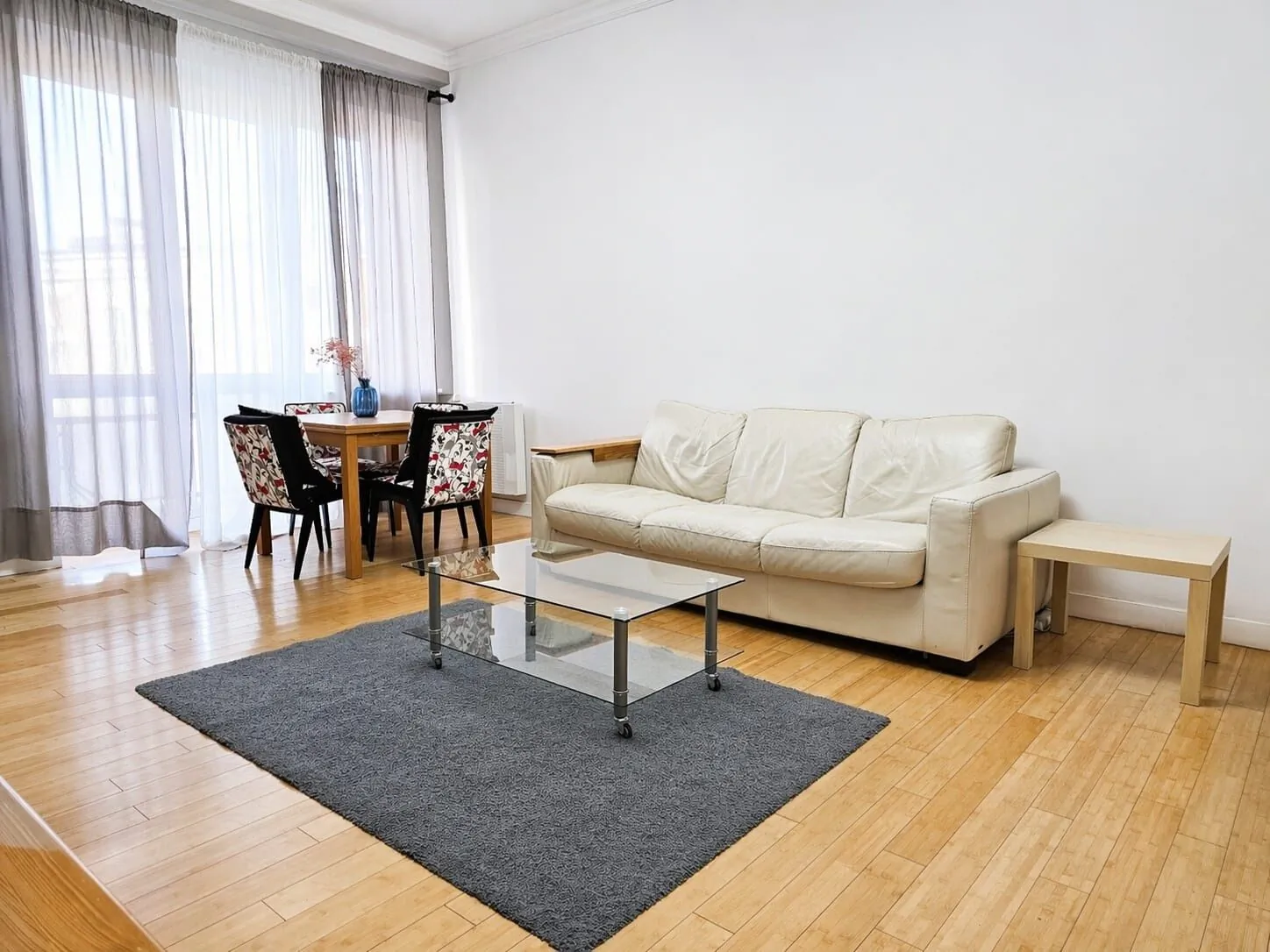 Konopczynskiego City View Apartment by StayFirst – Varșovia, Polonia