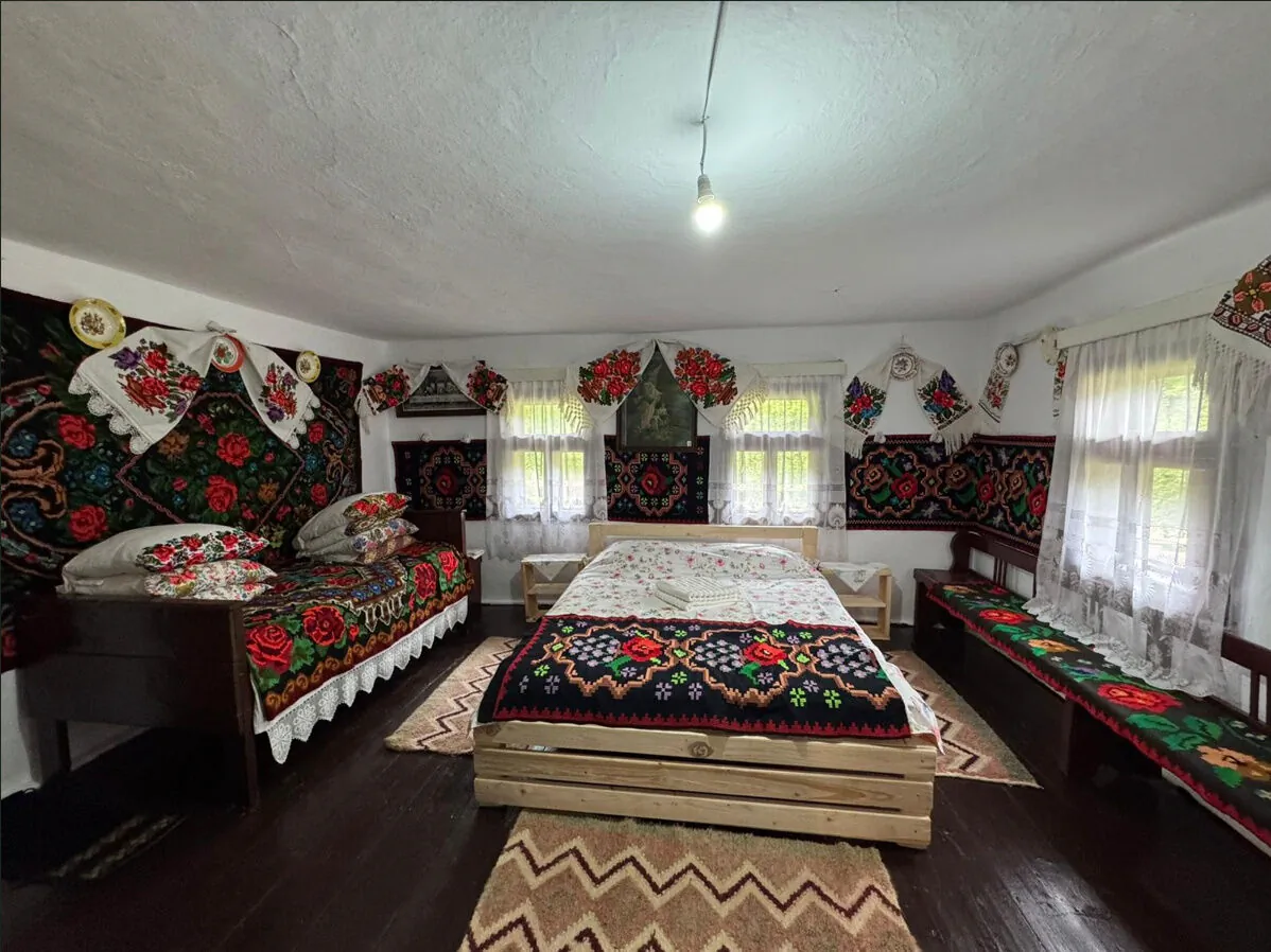 Căsuța de pe Fiad – Fiad, România