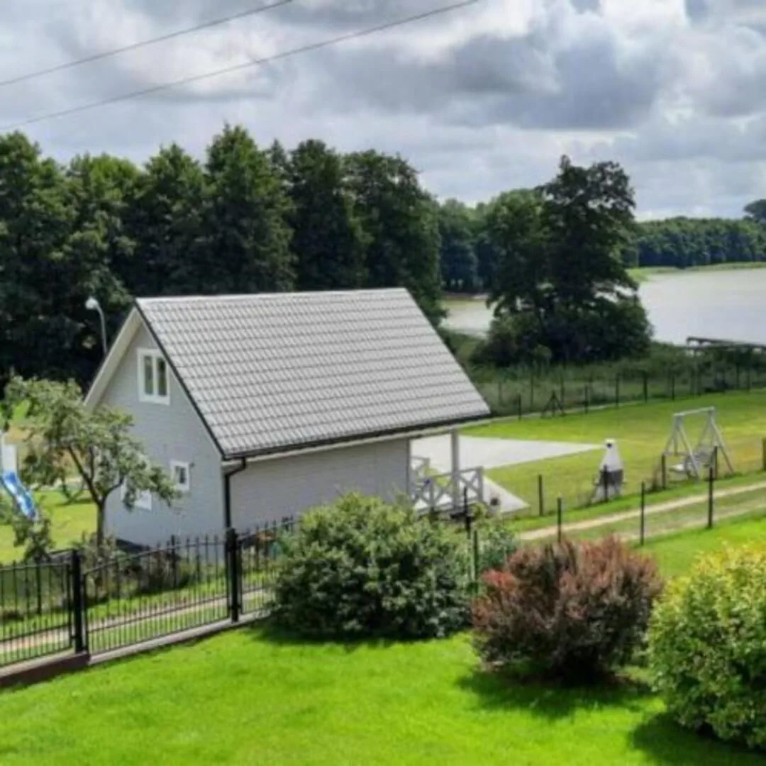 Szary domek 2 nad jeziorem SEA & LAKE Kołczewo - foto 8