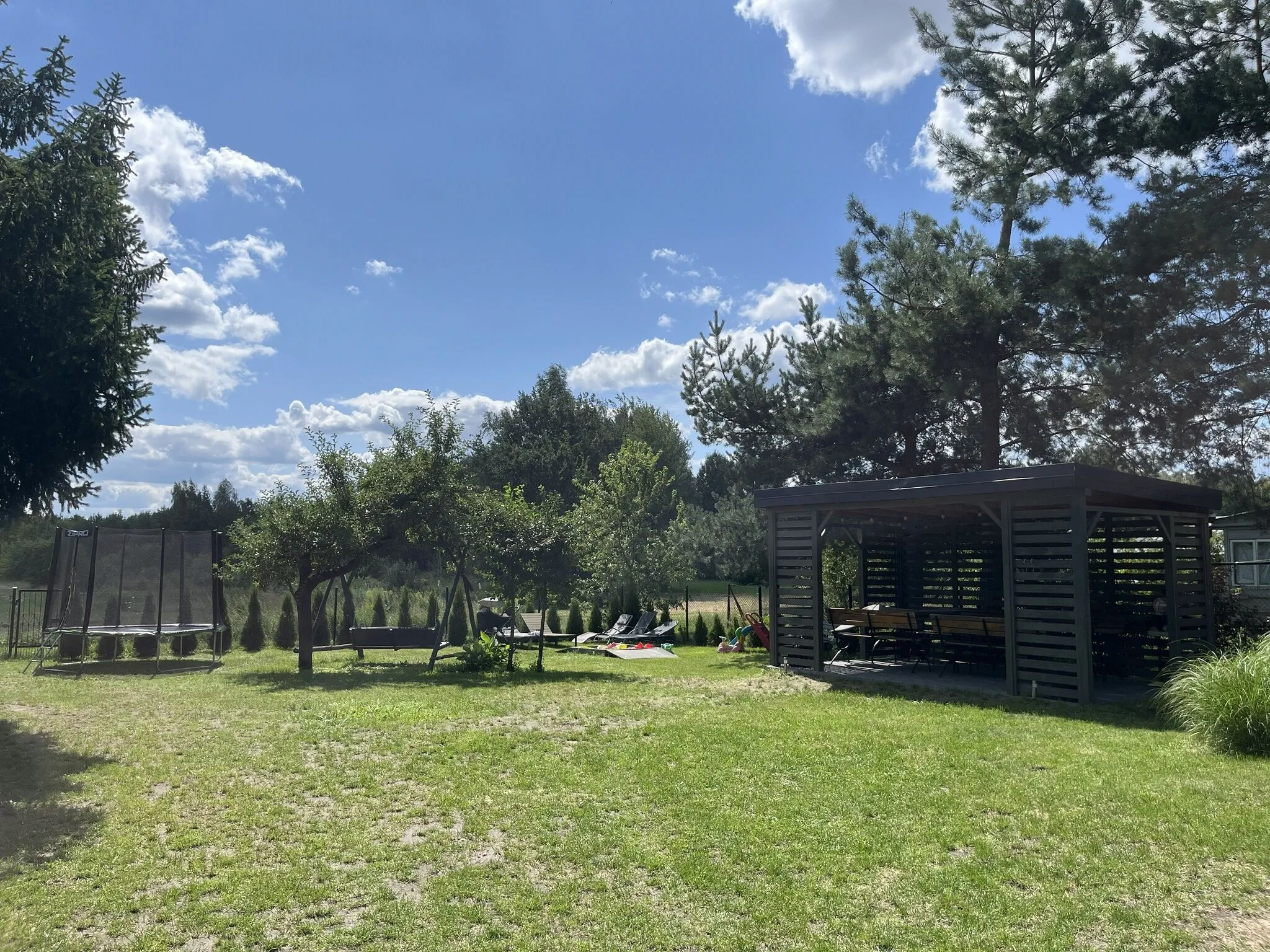 Apartamenty Przystanek Okuninka – Okuninka, Polonia