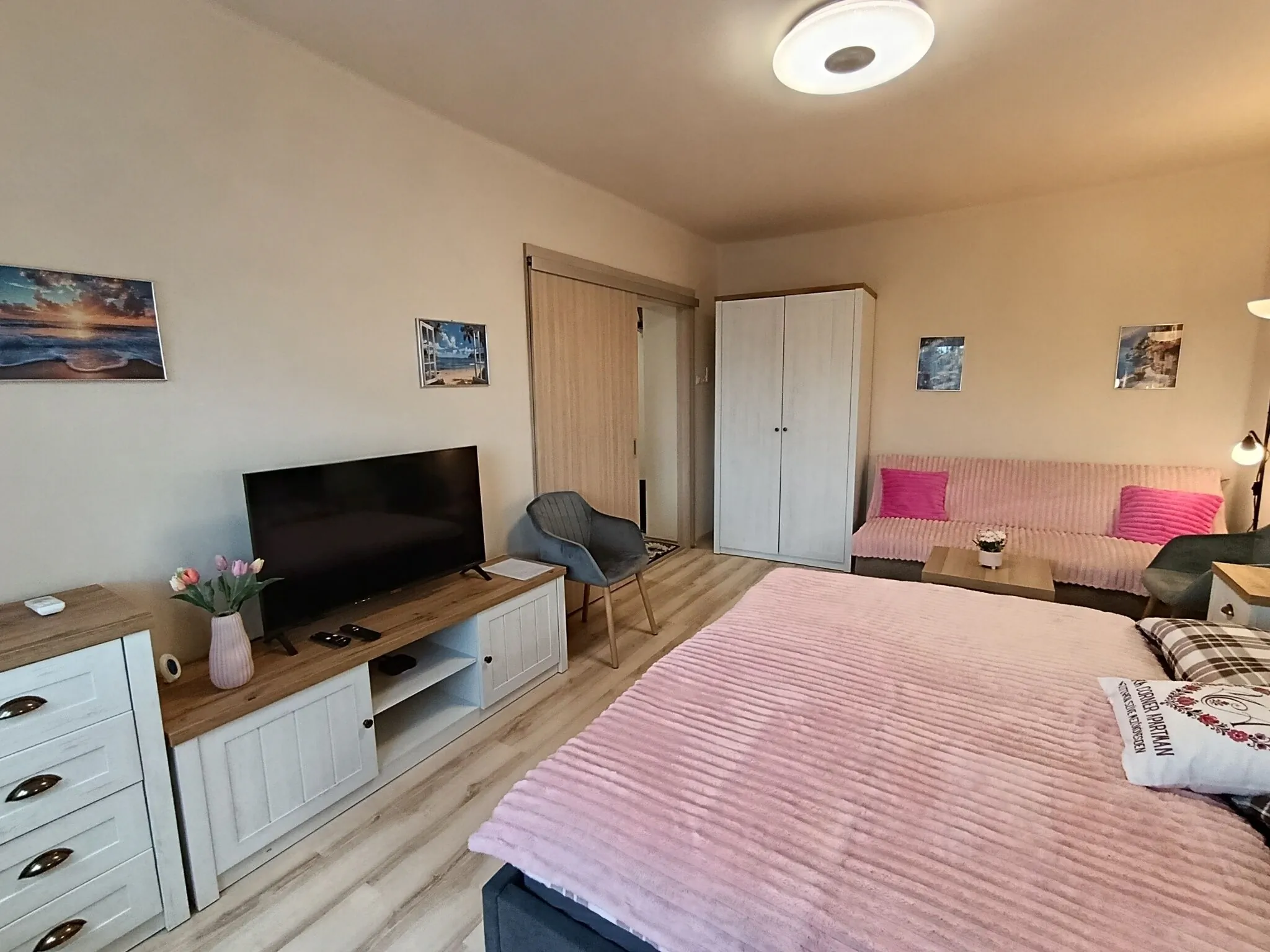 Móra Corner Apartman Mezőkövesd – Mezőkövesd, Ungaria
