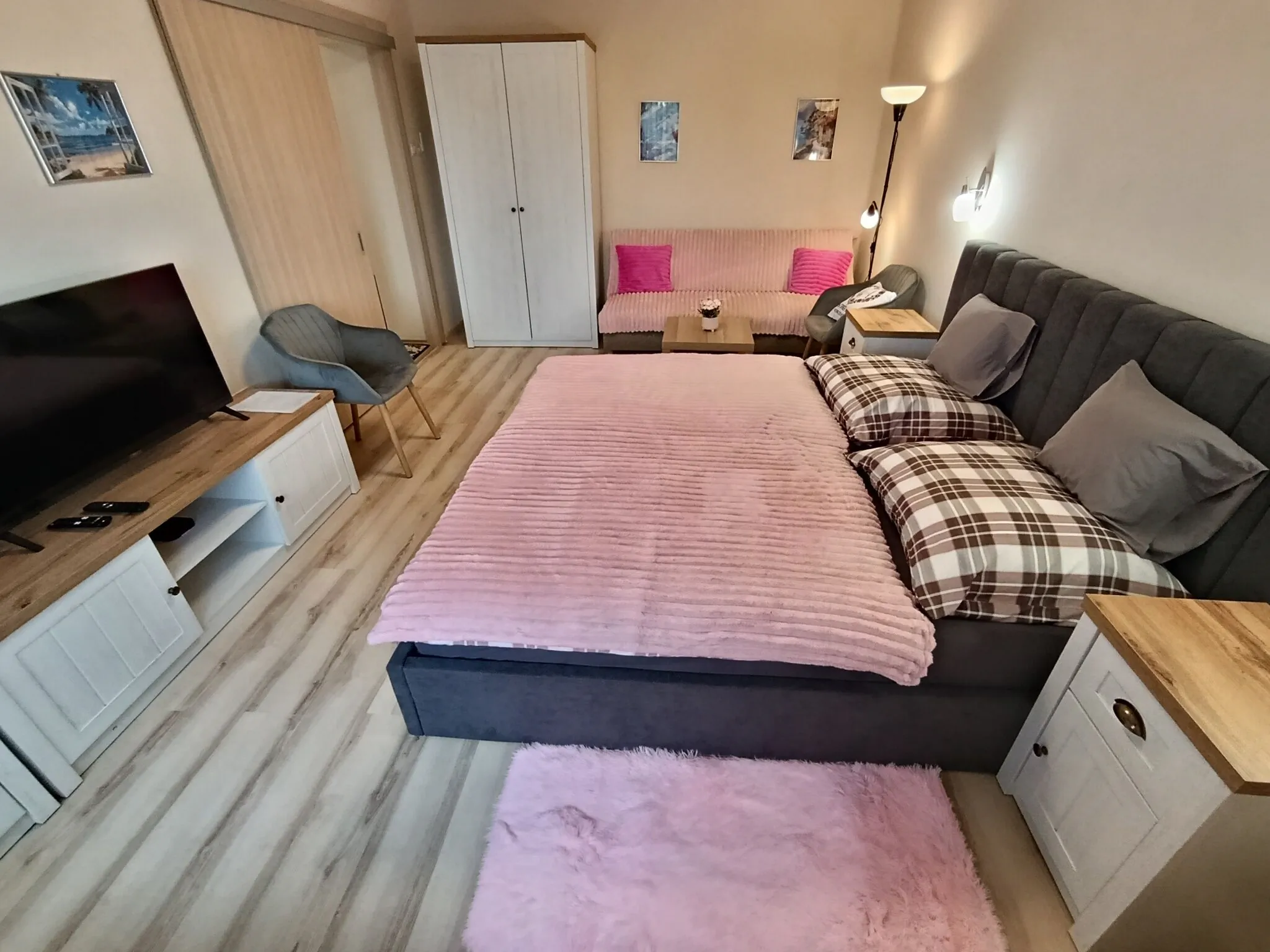 Móra Corner Apartman Mezőkövesd – Mezőkövesd, Ungaria