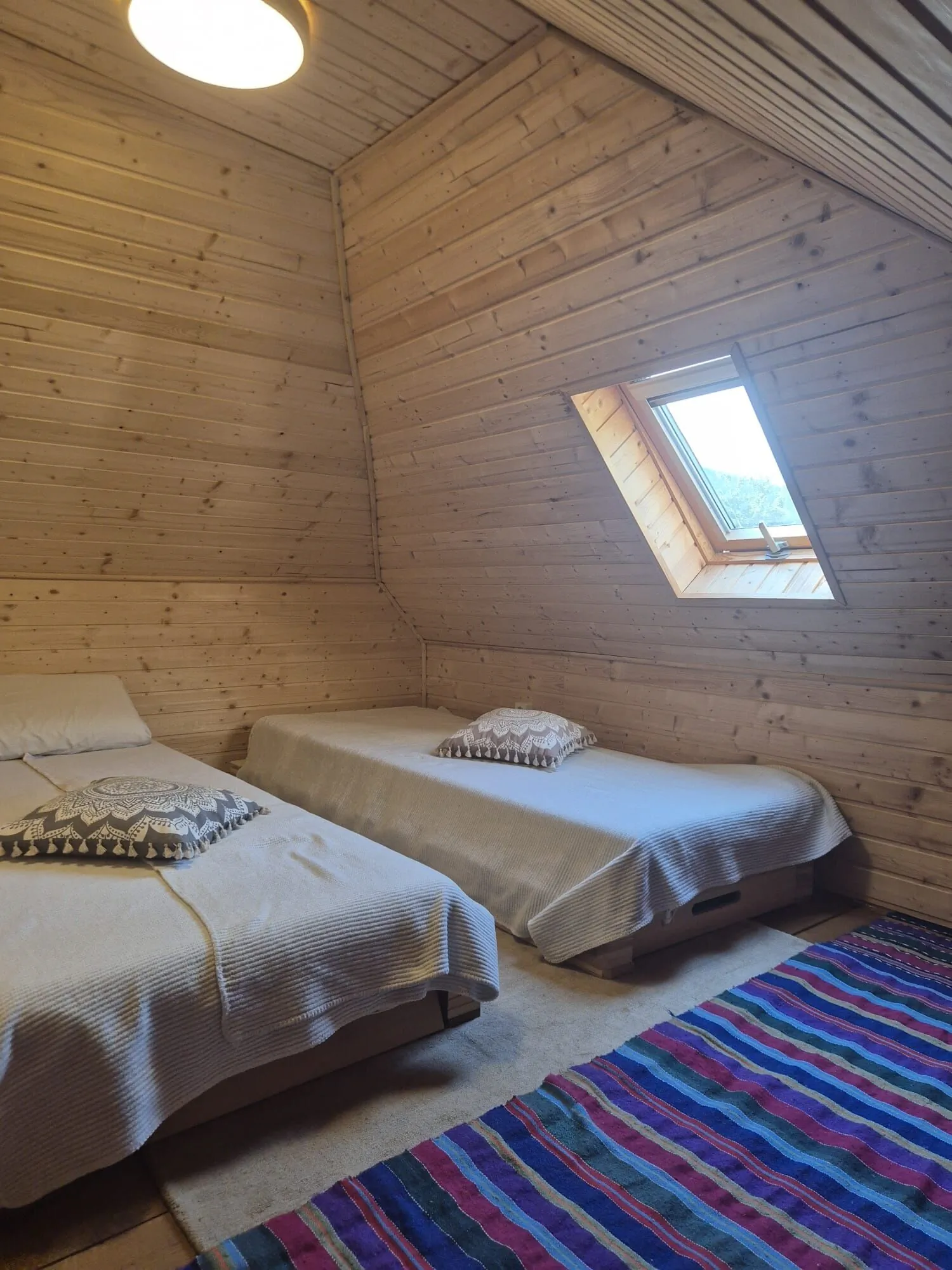 Casa Bats Cave Hut Transylvania Sub Piatră – Sub Piatră, România