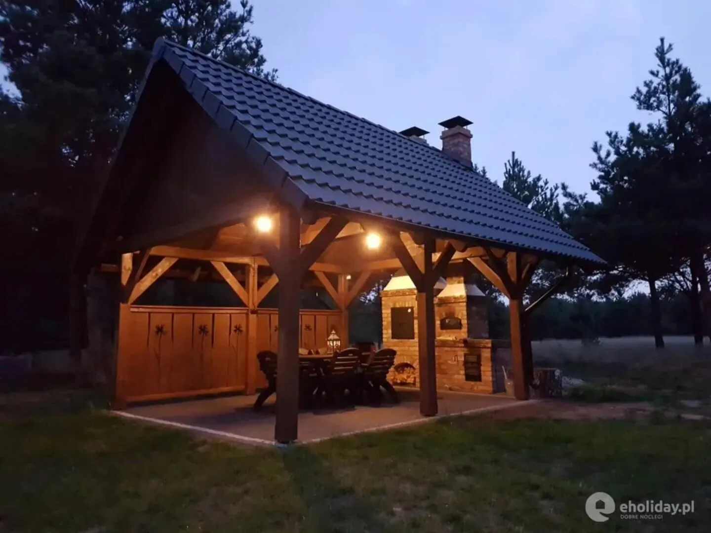 Jeziorowy Domek Wąglikowice – Wąglikowice, Polonia