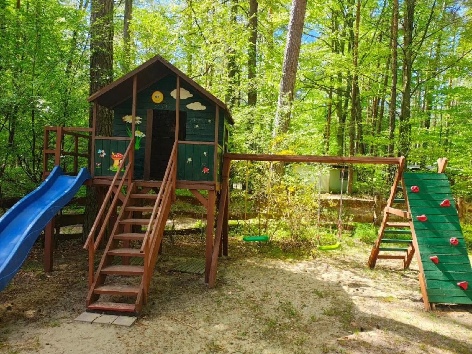Ośrodek wypoczynkowy Biedronka Makowo – Makowo, Polonia