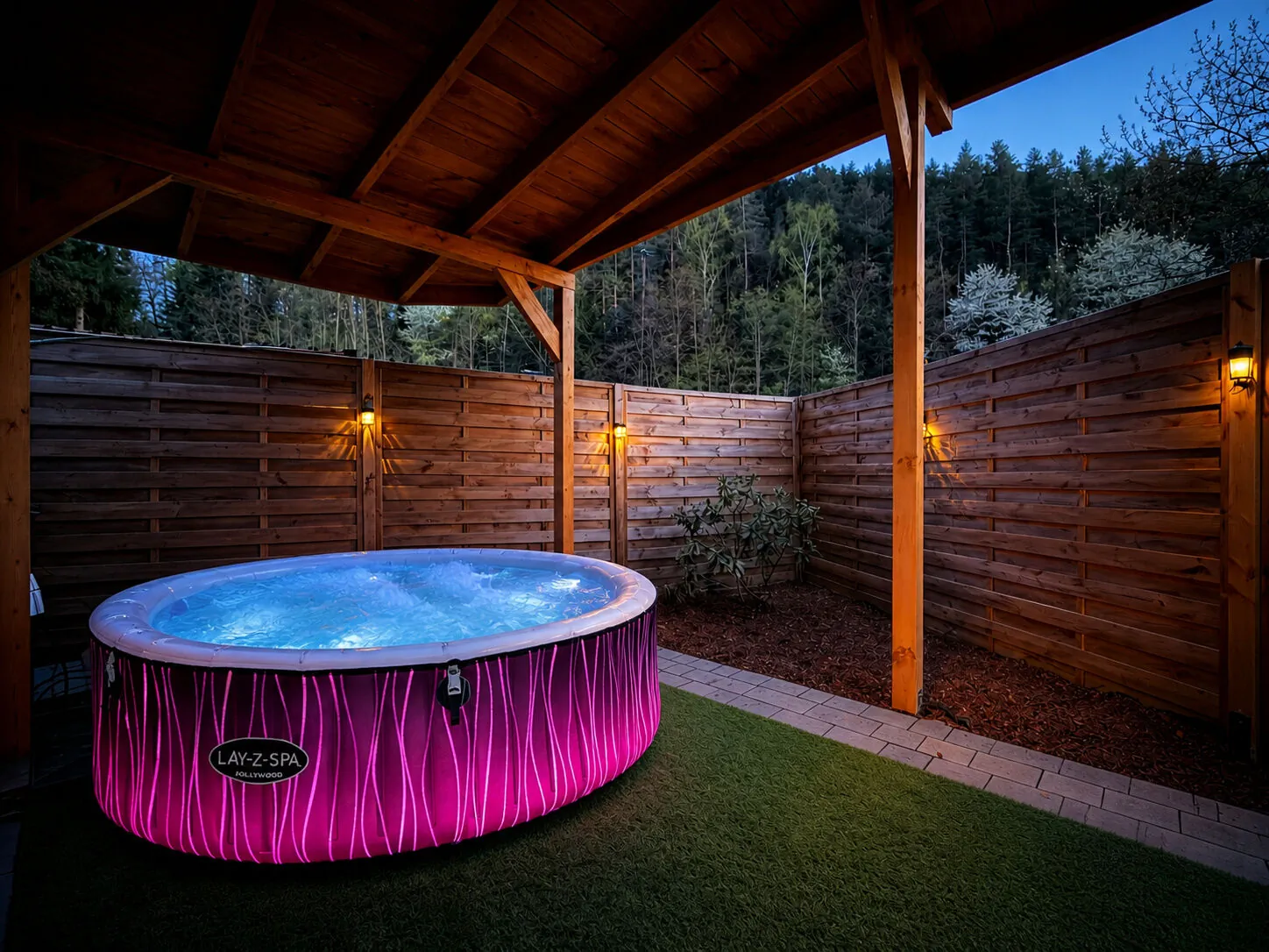 Domek nad Strumykiem z jacuzzi Międzybrodzie Bialskie – Międzybrodzie Bialskie, Polonia