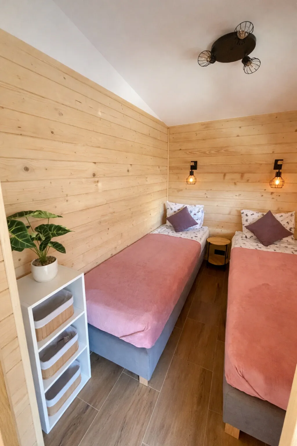 Domek nad Strumykiem z jacuzzi Międzybrodzie Bialskie – Międzybrodzie Bialskie, Polonia