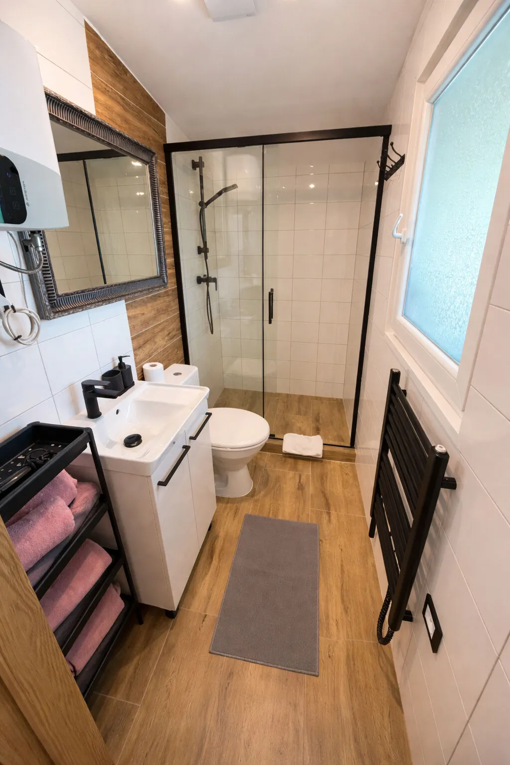 Domek nad Strumykiem z jacuzzi Międzybrodzie Bialskie – Międzybrodzie Bialskie, Polonia