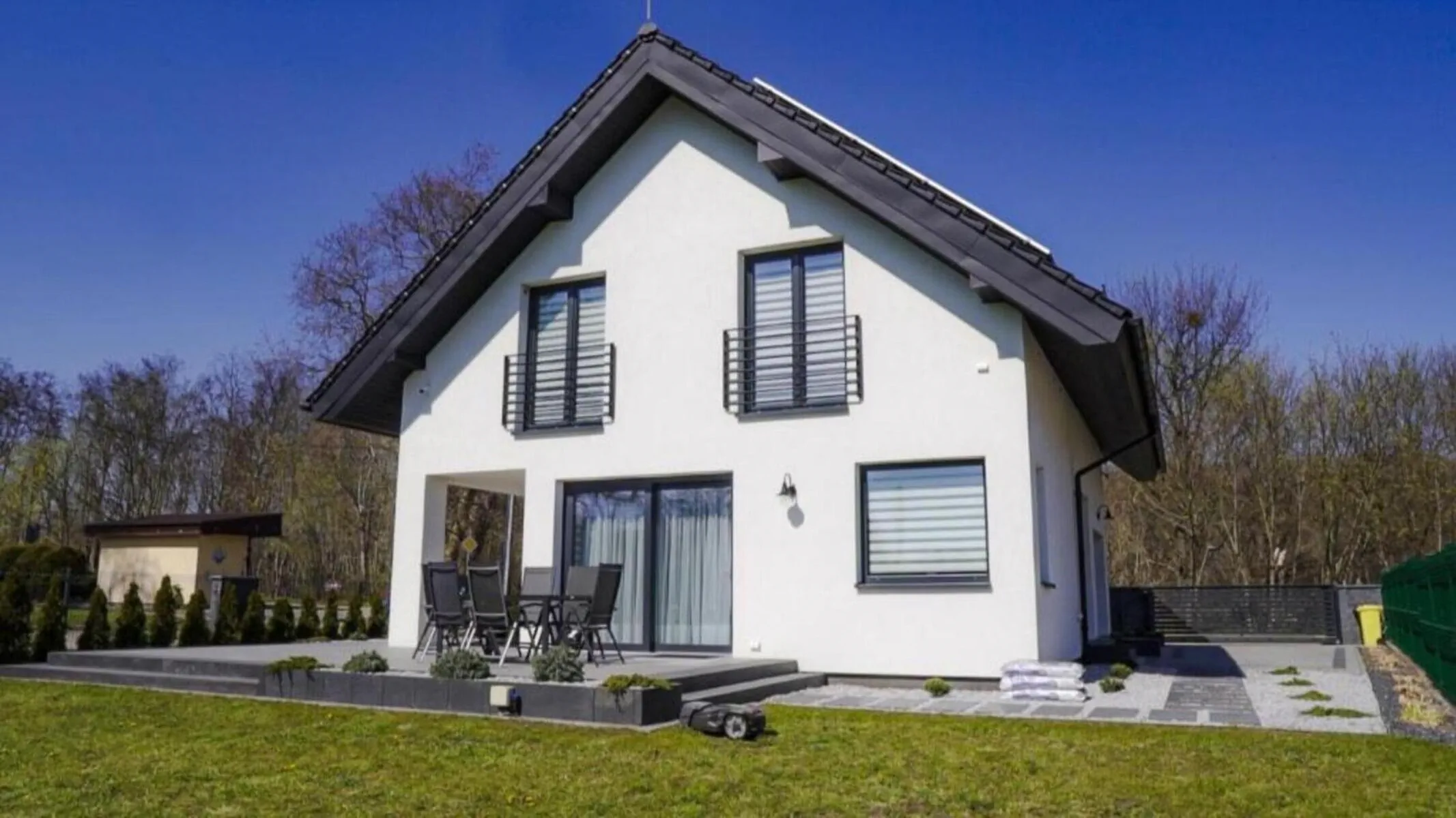 Dom nad Zatoką Morze Apartamentów Osłonino – Osłonino, Polonia