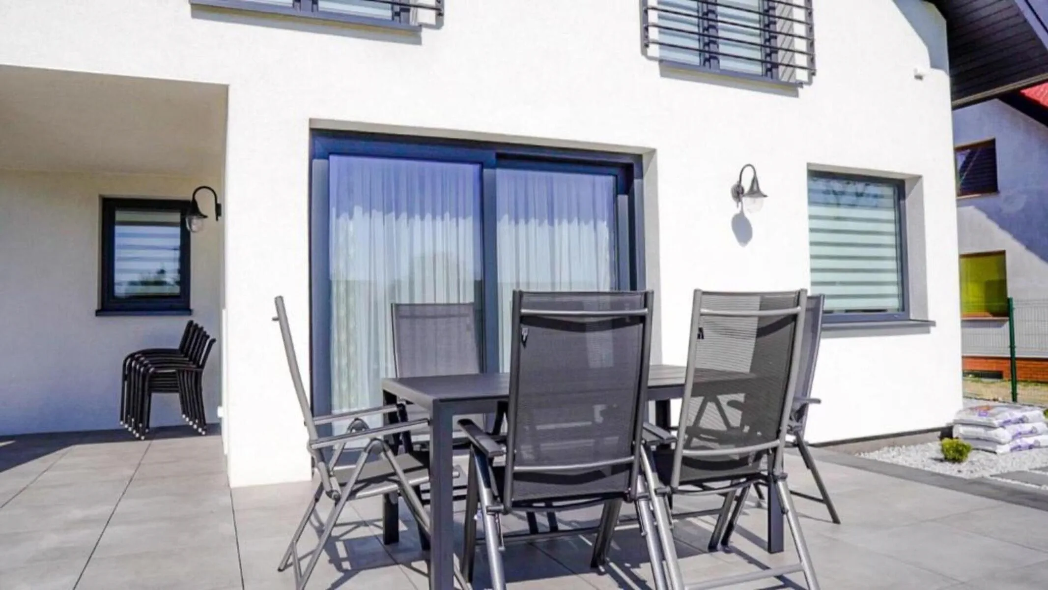 Dom nad Zatoką Morze Apartamentów Osłonino – Osłonino, Polonia