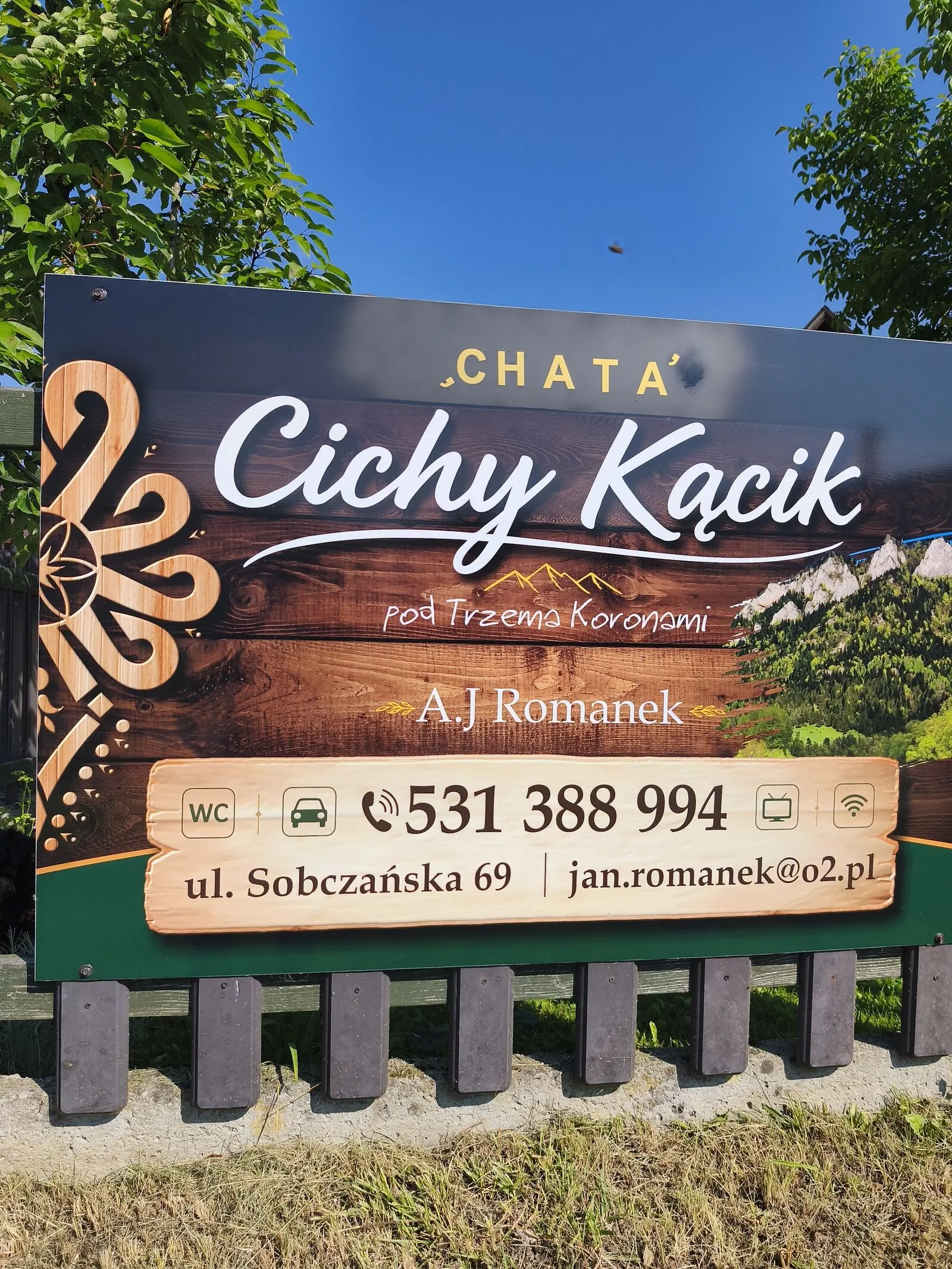 Chata Cichy Kącik Agroturystyka Sromowce Niżne – Sromowce Niżne, Polonia