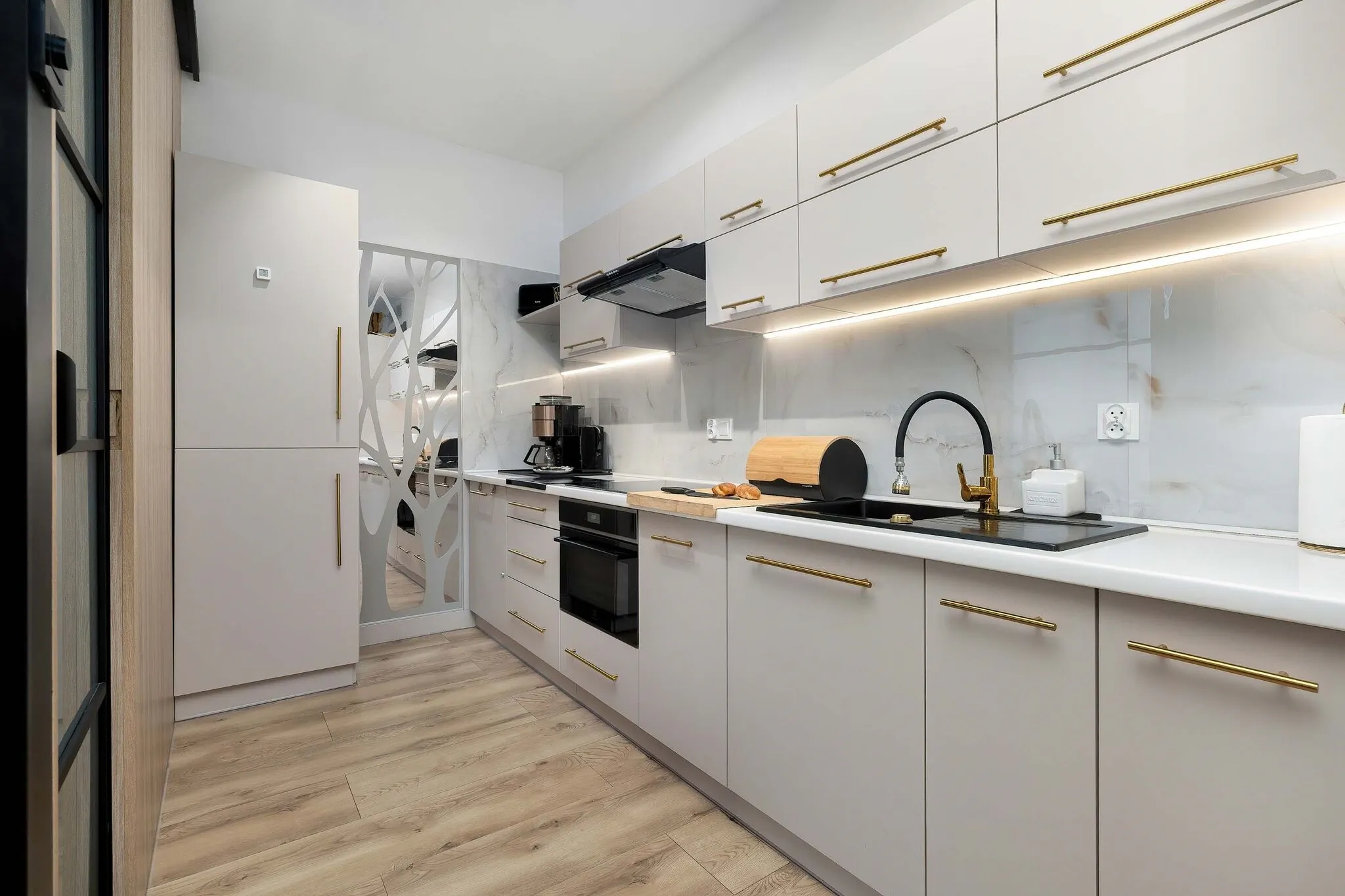 Art Lake Mielno Apartament | Widok na Wodę | Basen – Mielno, Polonia