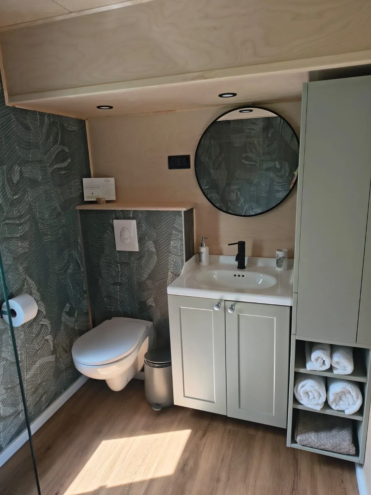 WildKind Nature Retreat Sărișor – Sărișor, România