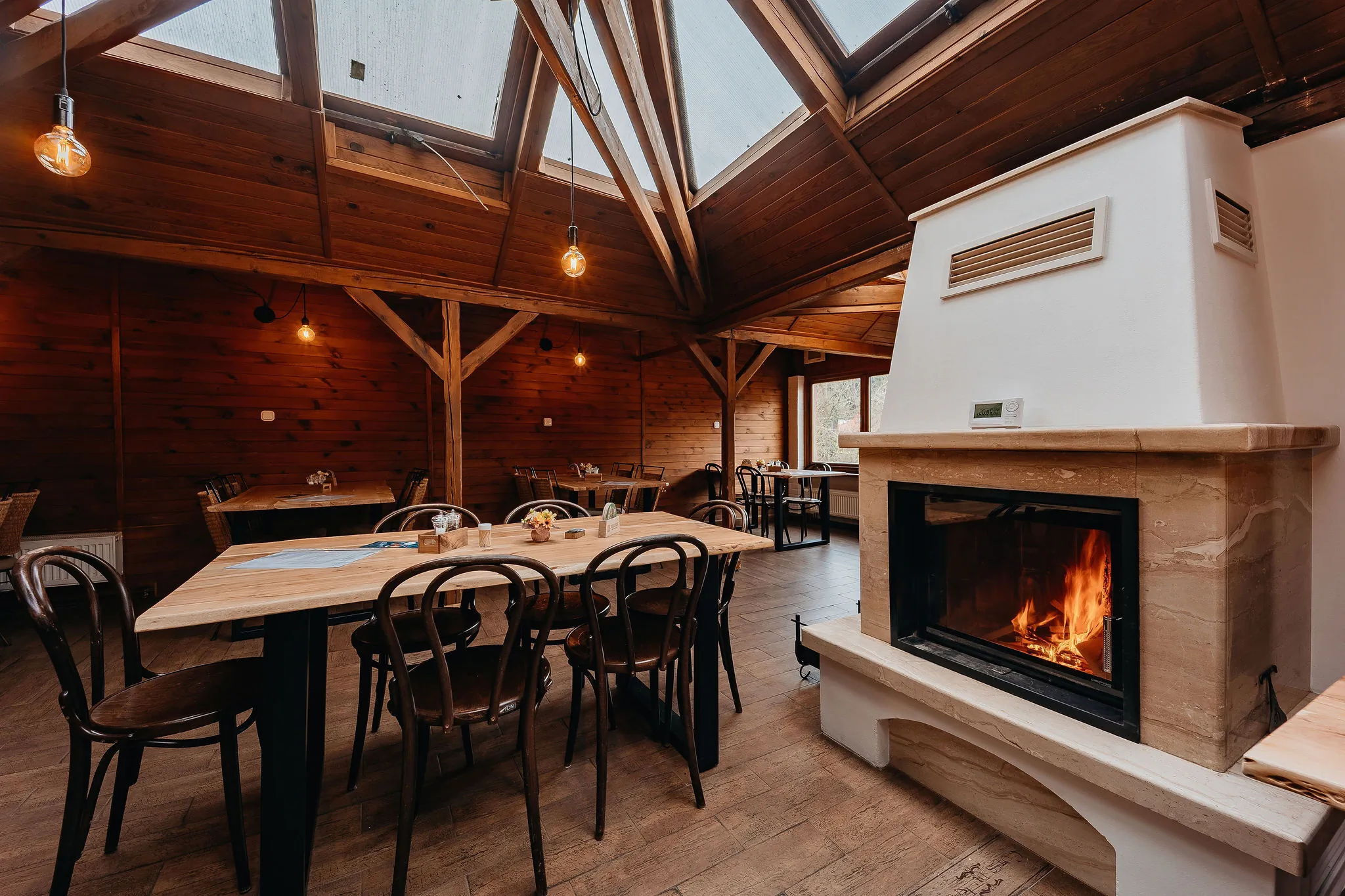 Restaurace a penzion Lucie – Jičín, Republica Cehă