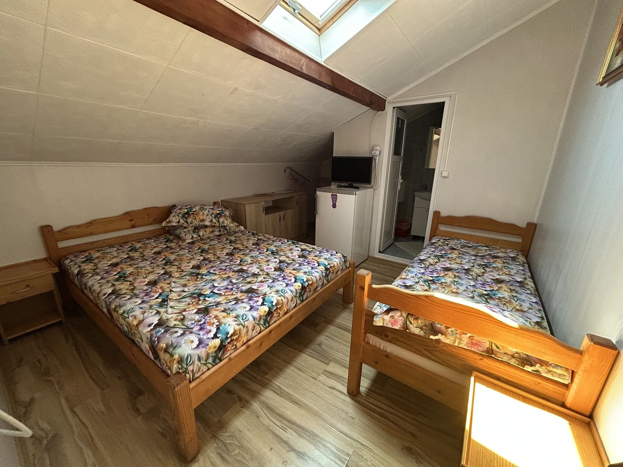 Camere de inchiriat MariCris Tuzla - foto 4