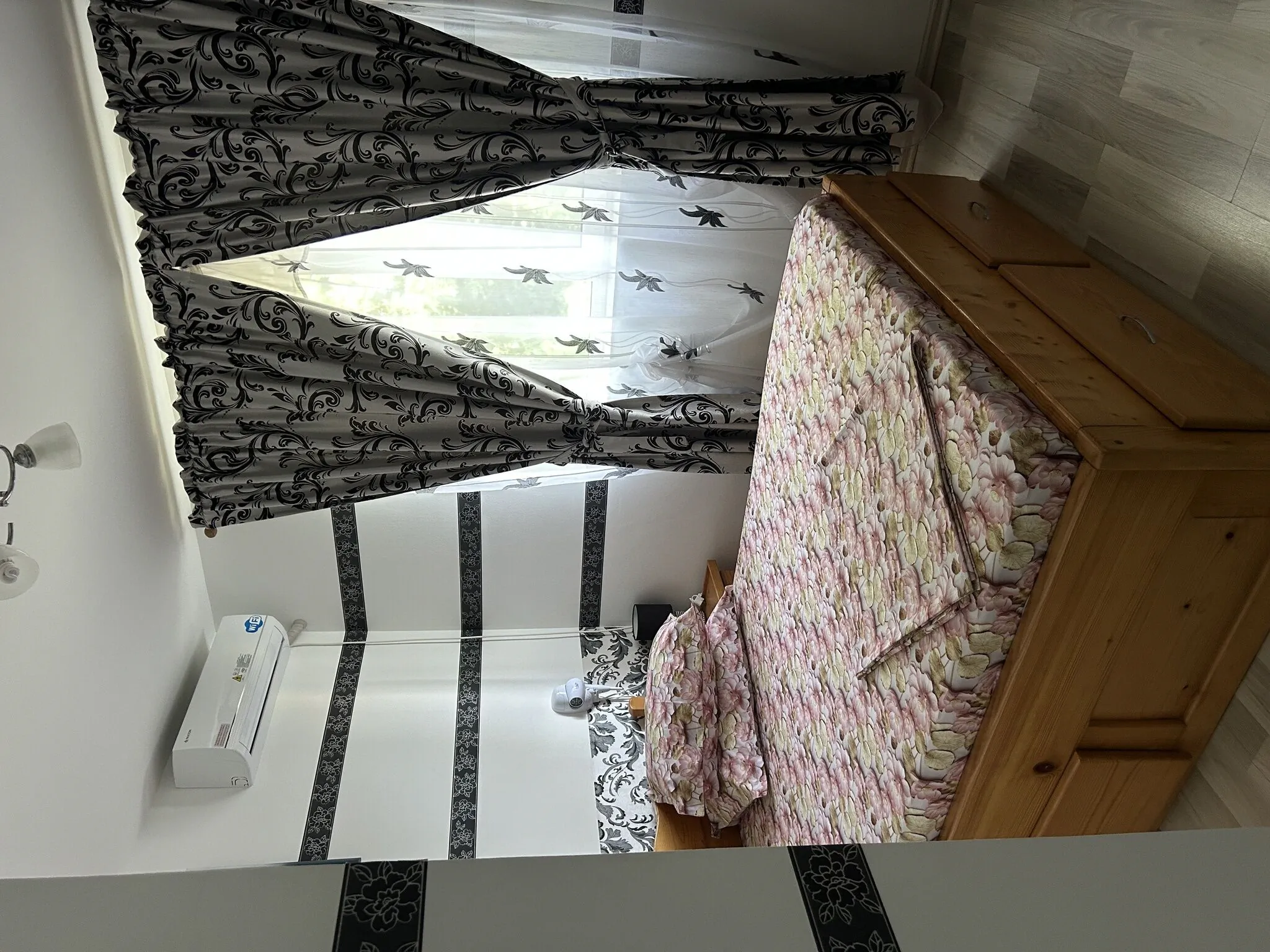 Camere de inchiriat MariCris Tuzla - foto 6