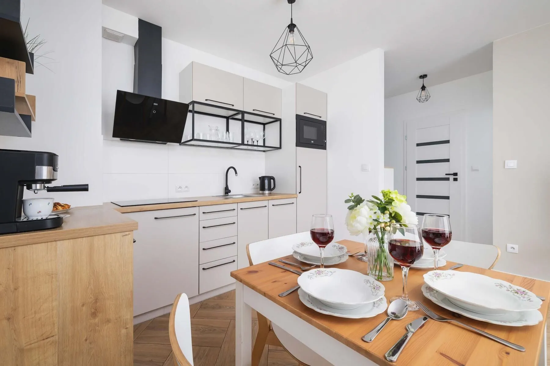 Sarni Stok 88 | Nowoczesny Apartament | Parking – Bielsko-Biała, Polonia